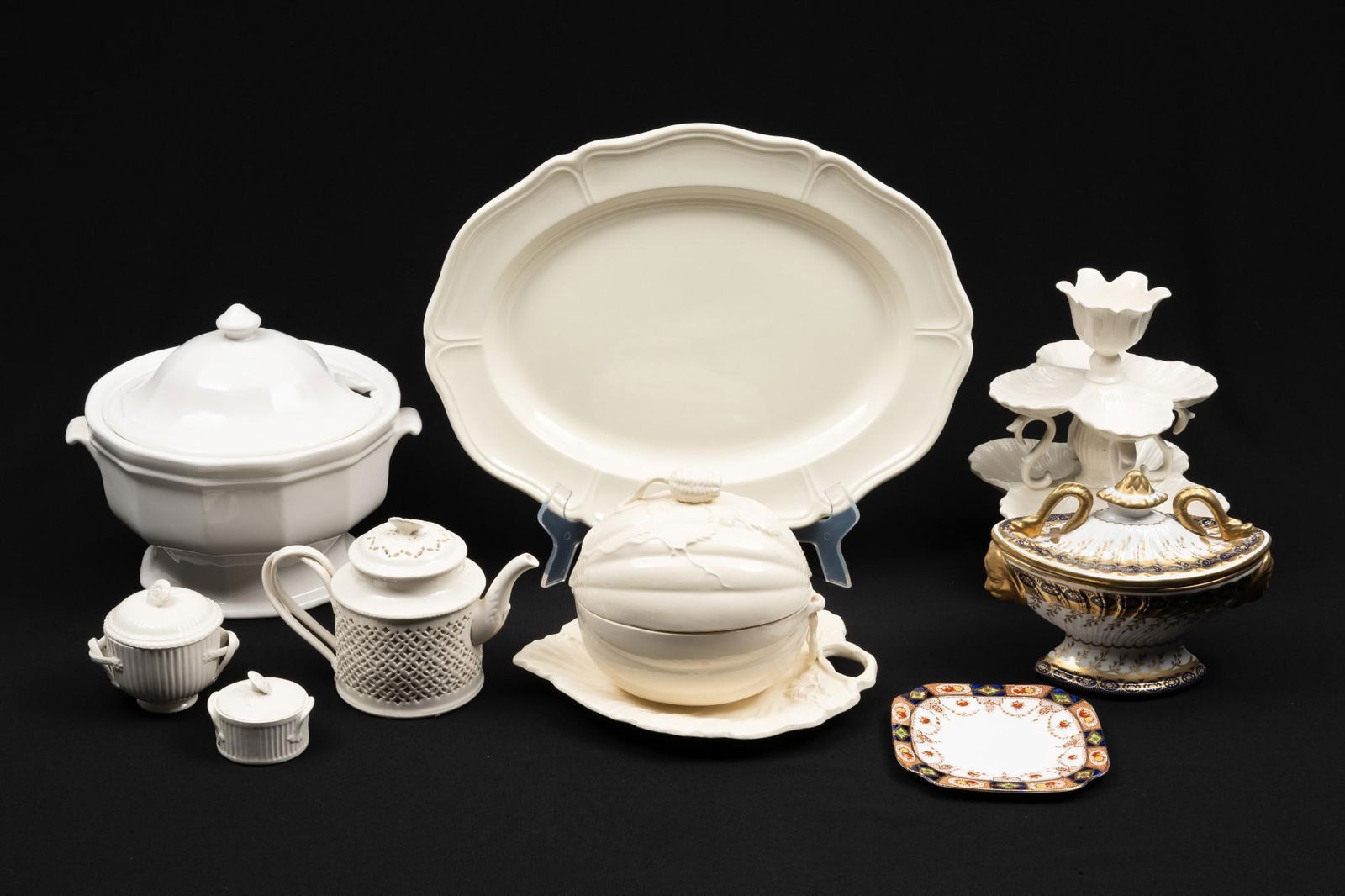 9 Pcs Ceramics (1 of 10)