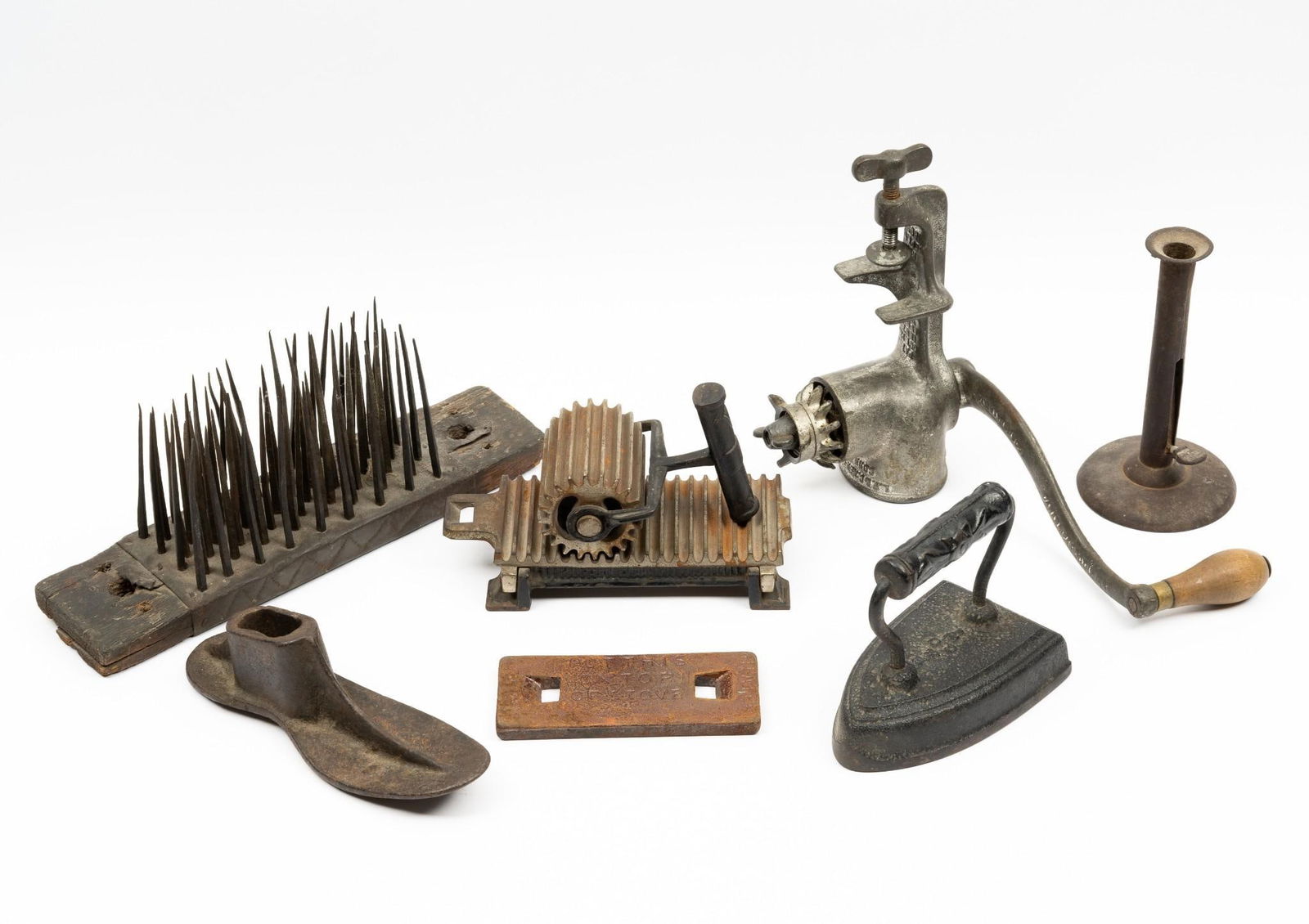 7 Antique Metal Items (1 of 10)