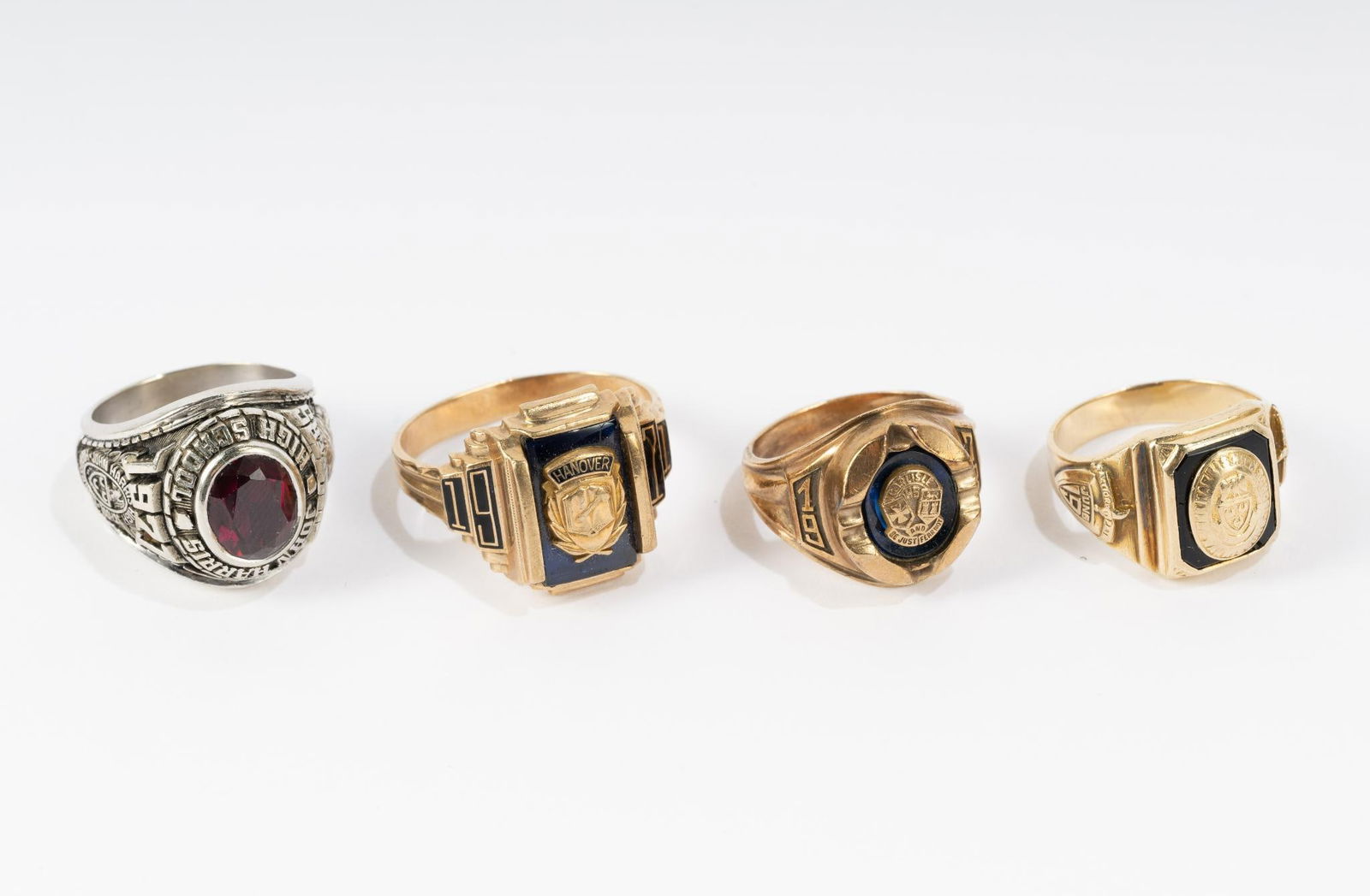4 10K Gold Class Rings (1 of 17)