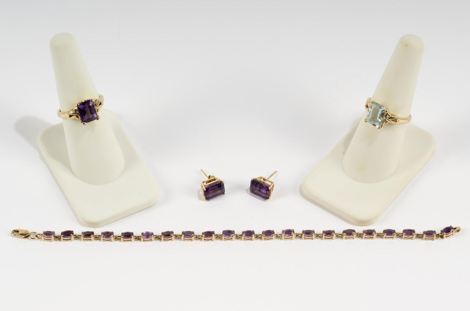 Gold and Gemstone Rings, Bracelet, Earrings (1 of 13)