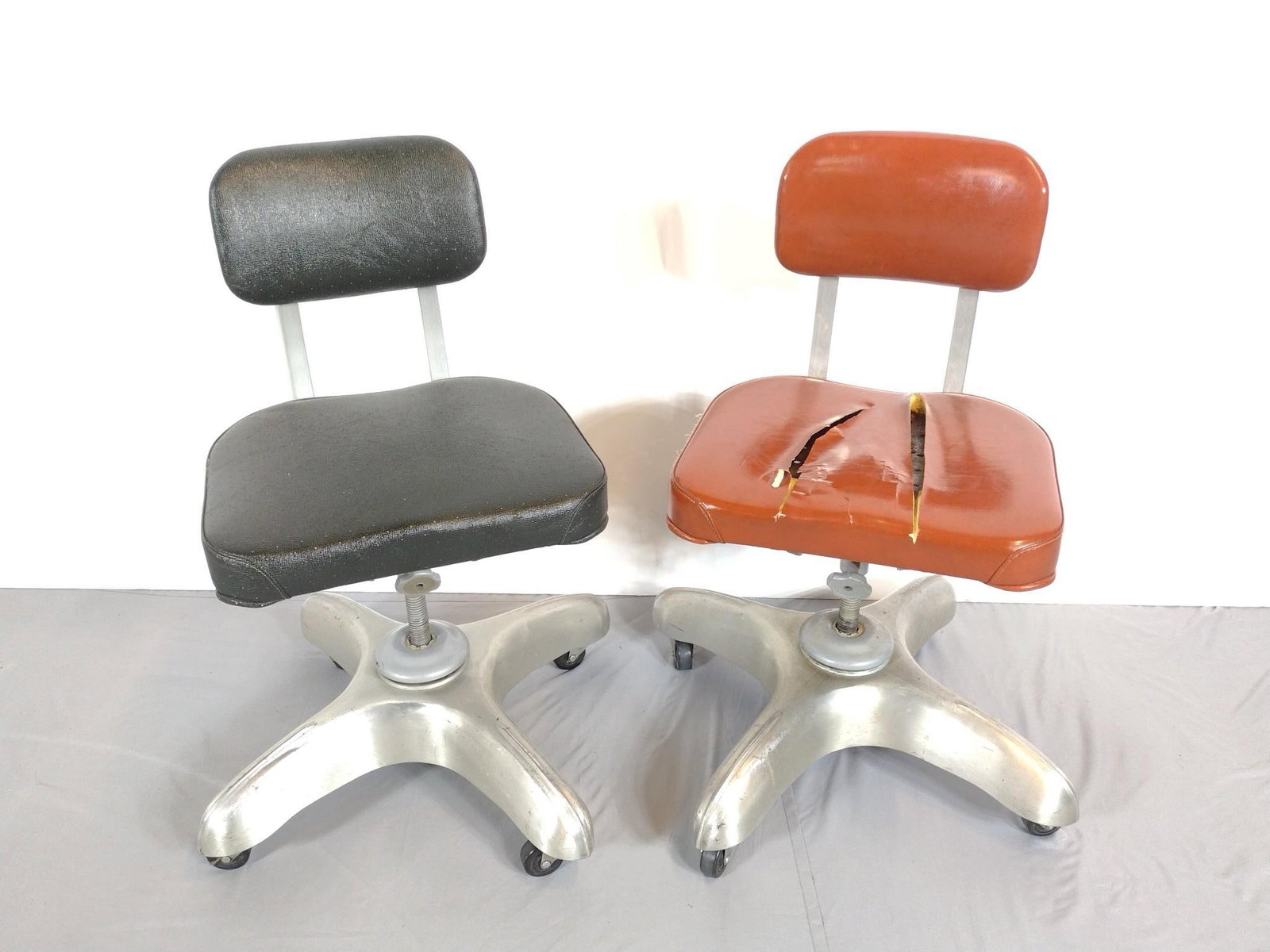 2 MCM Art Metal Correct Seating Office Chairs (1 of 6)