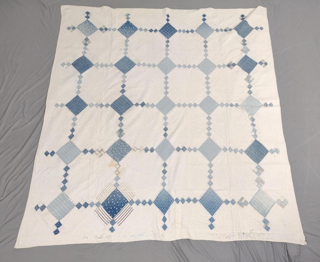 Vintage Coverlet (1 of 5)