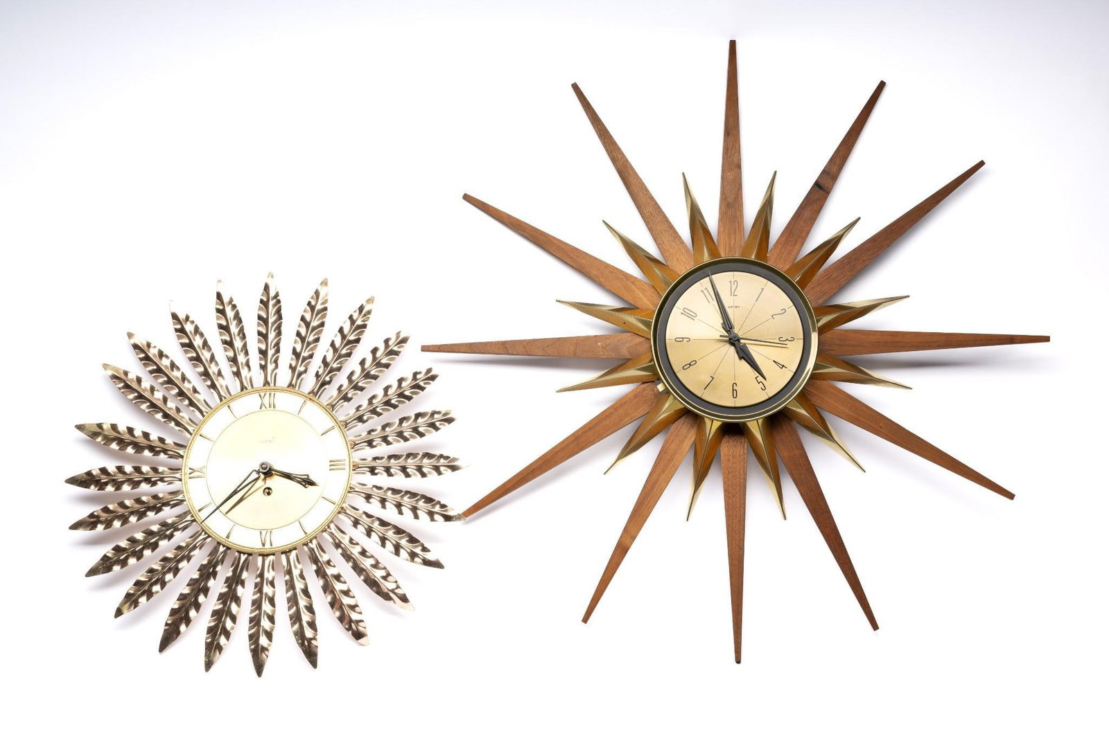 2 Welby Mid-Century Modern Style Wall Clocks (1 of 5)