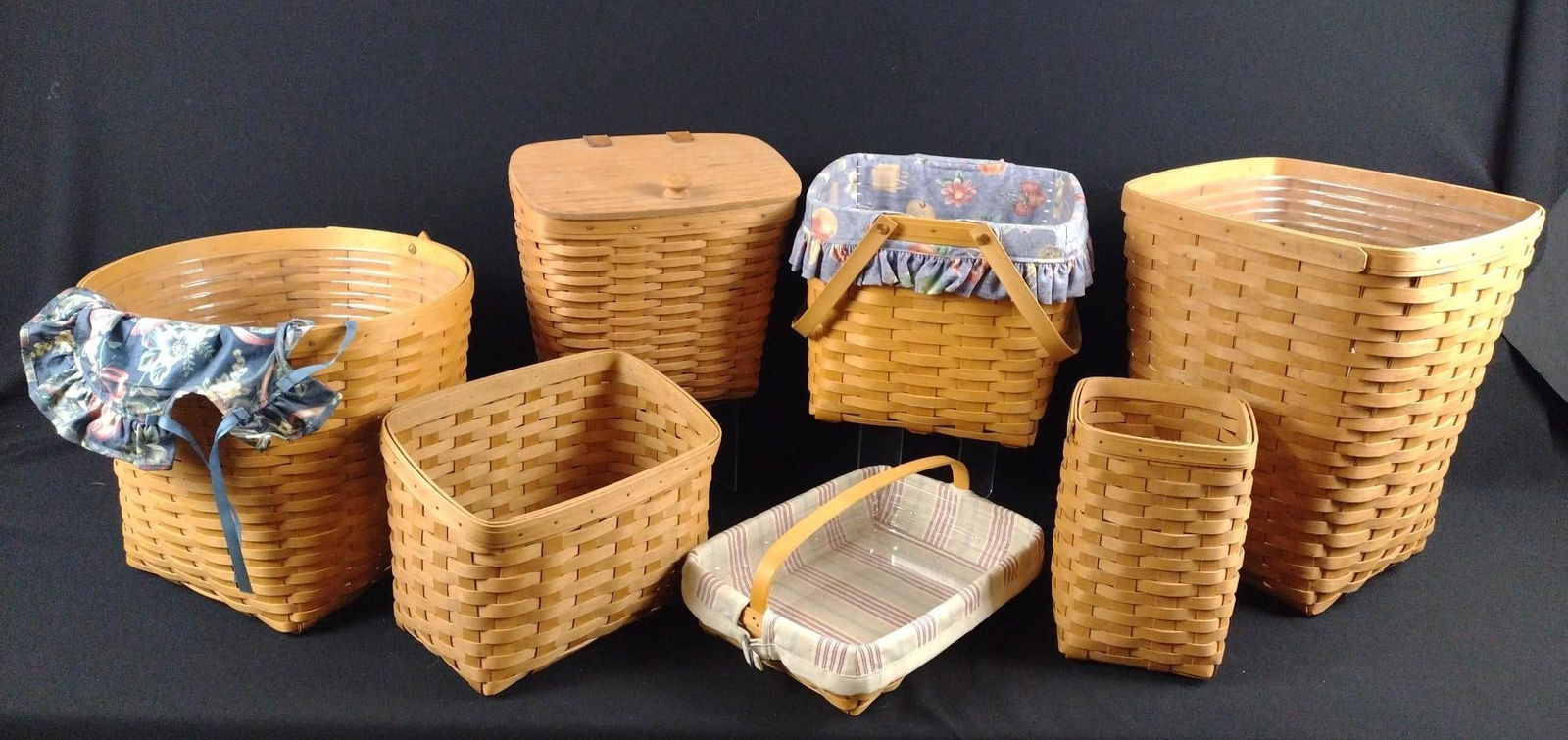 7 Longaberger Baskets (1 of 4)