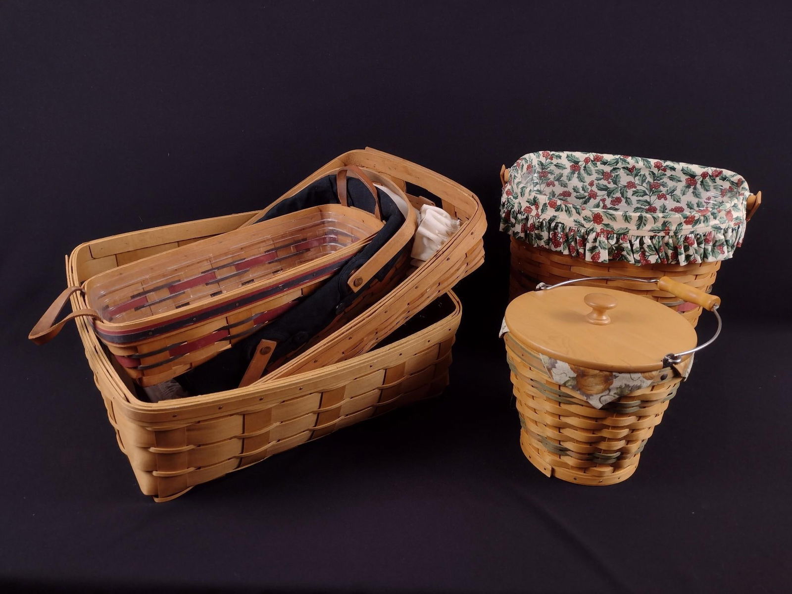 6 Longaberger Baskets (1 of 2)