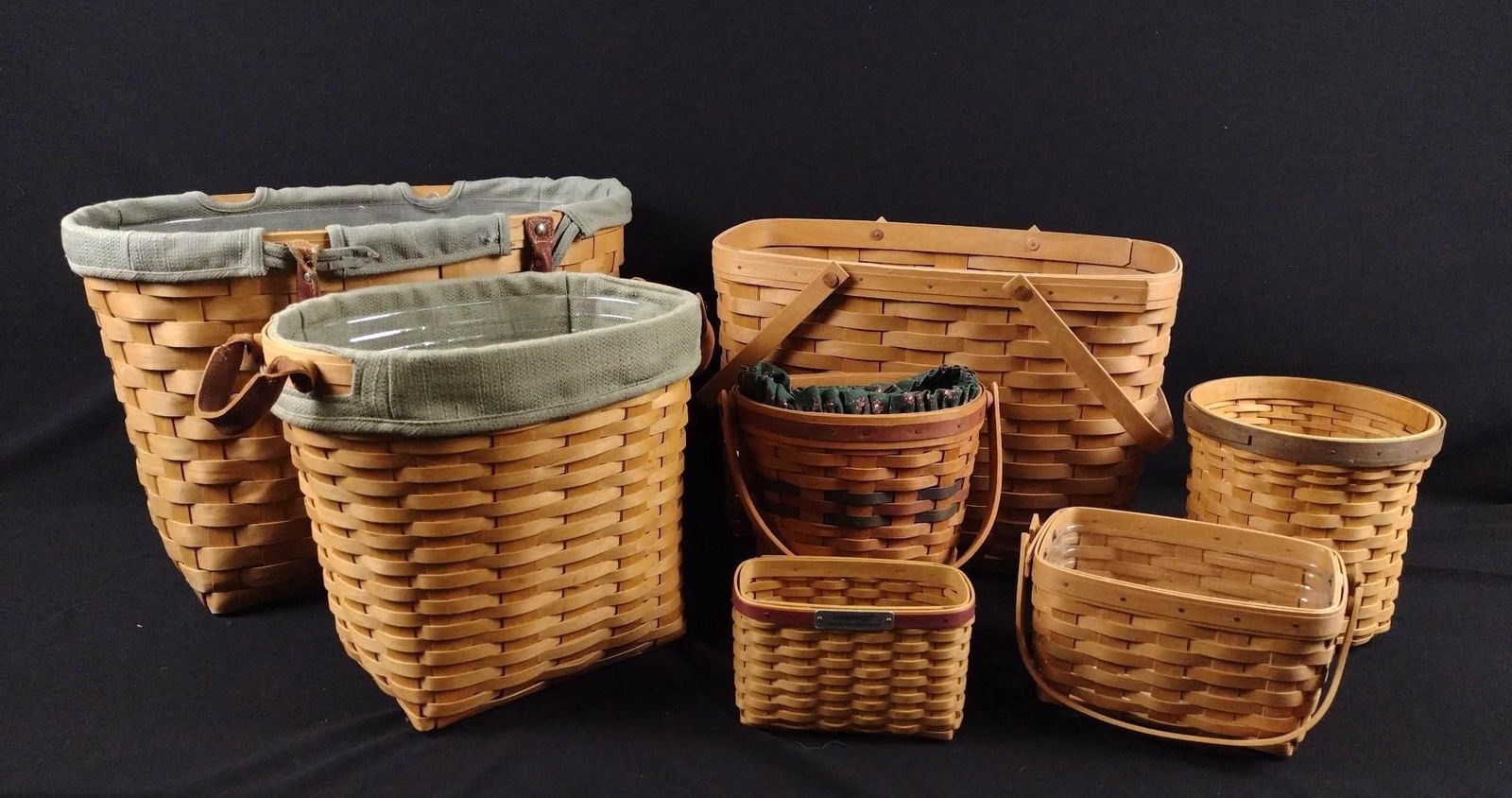 7 Longaberger Baskets (1 of 2)