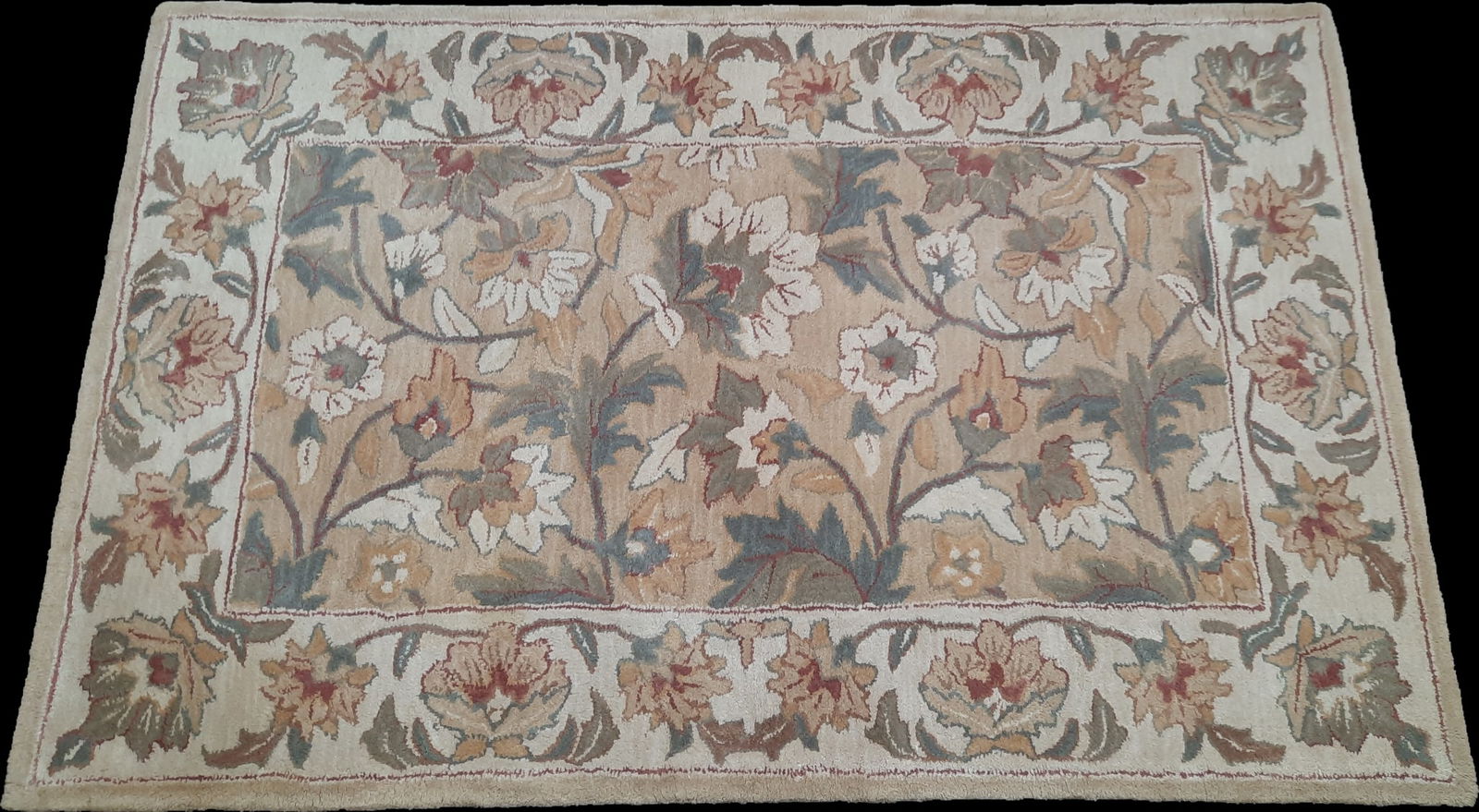 Kashan Contemporary Area Rug (1 of 3)