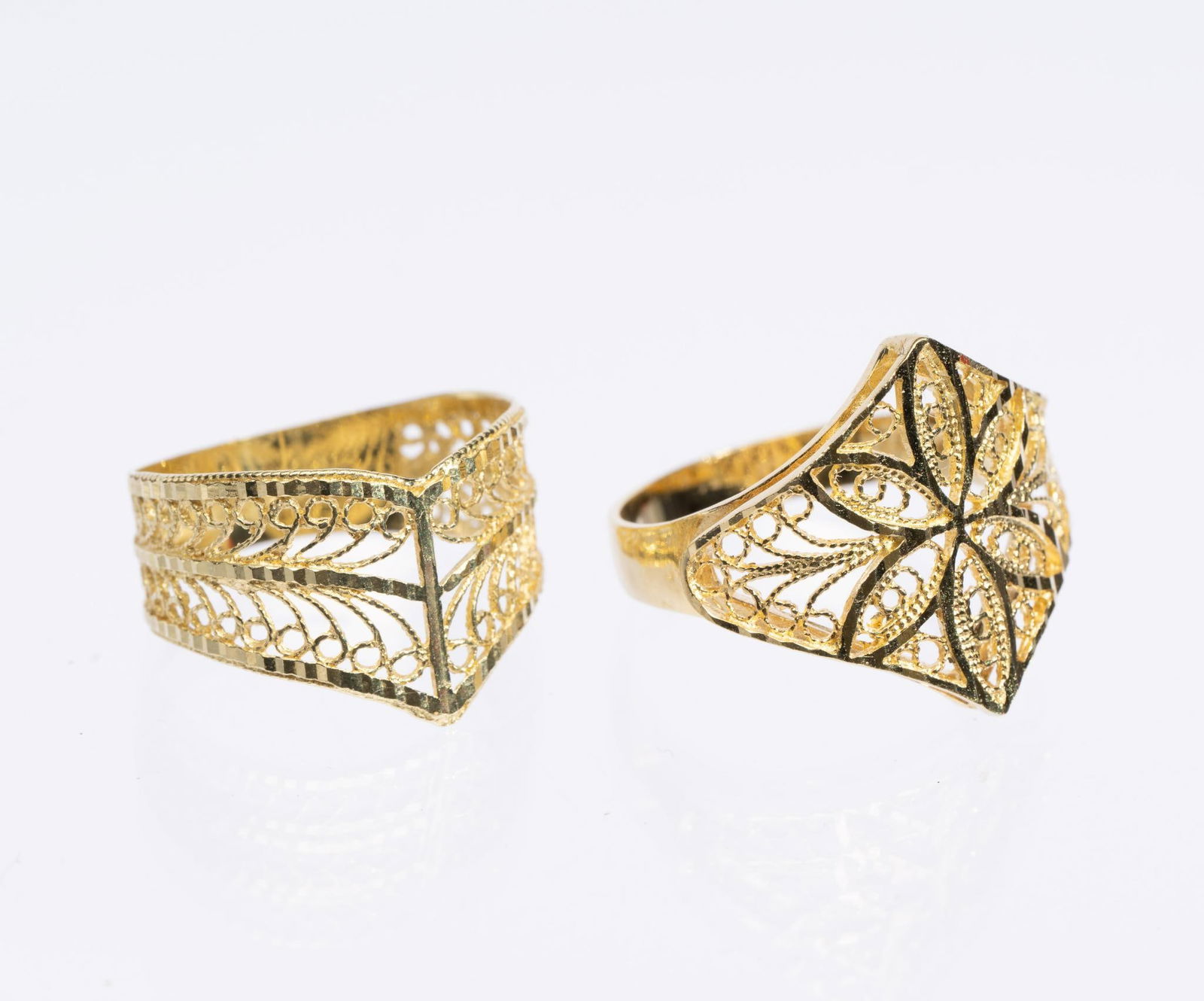 18K & 14K Gold Rings (1 of 7)