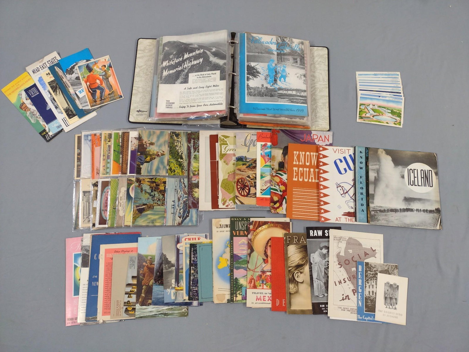 Large Collection of Postcards, Booklets, Etc: Also includes guide books, programs and more.