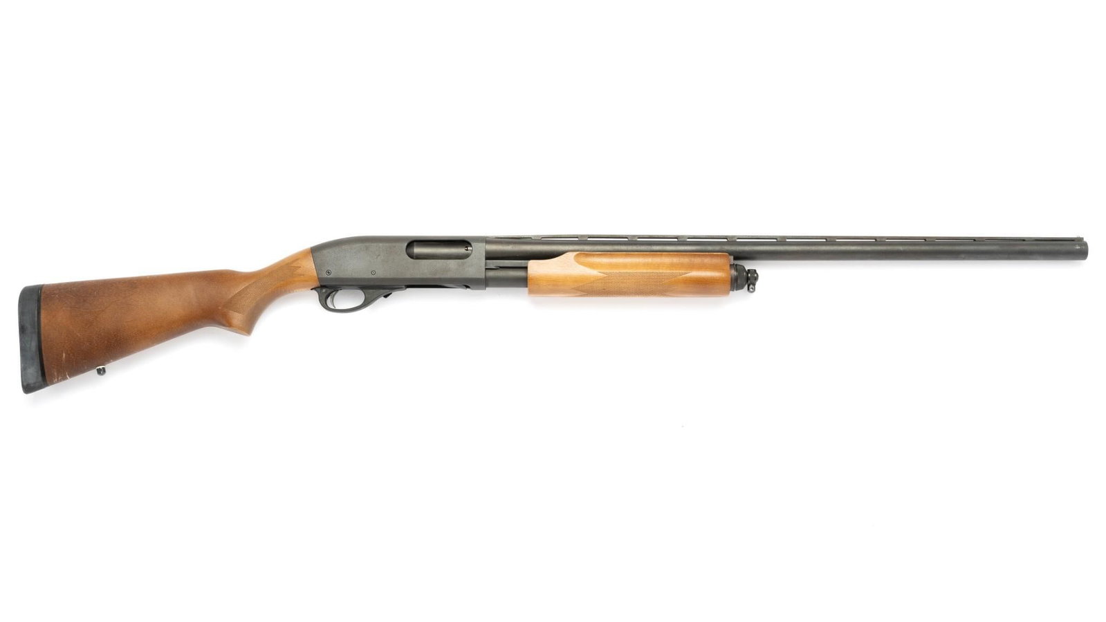 Remington Model 870 Express Magnum Pump Shotgun, 12 Gauge: Serial Number: CO40443M Design: This Remington Model 870 Express Magnum pump action shotgun has a 28" vent ribbed barrel with a modified choke. This gun accepts both 2 3/4" and 3" 12 gauge shells. Har