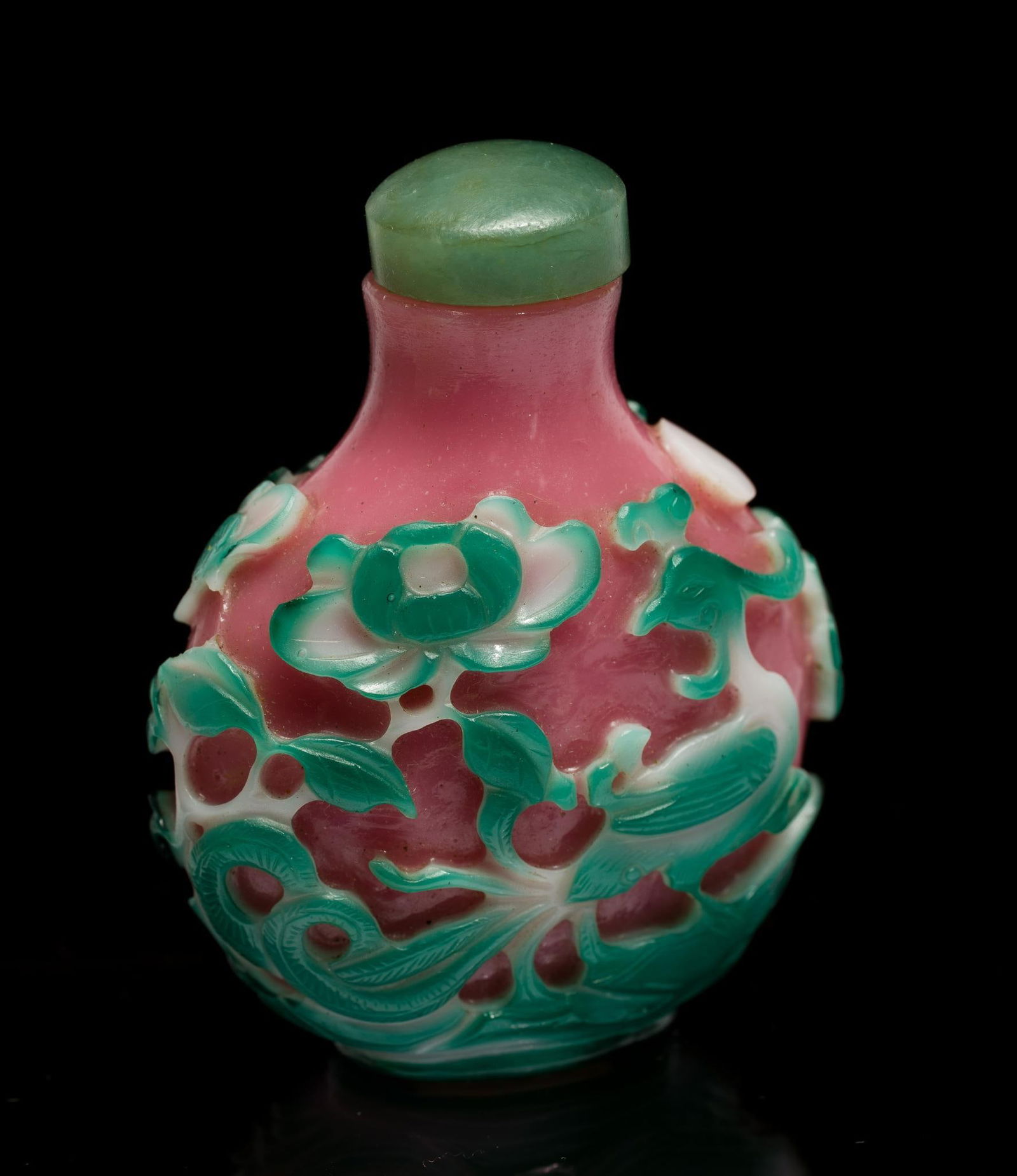 Double Overlay Glass Chinese Snuff Bottle (1 of 4)