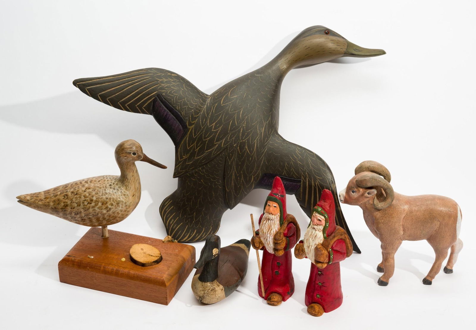 6 Wood Carvings incl Santa's and Birds (1 of 8)