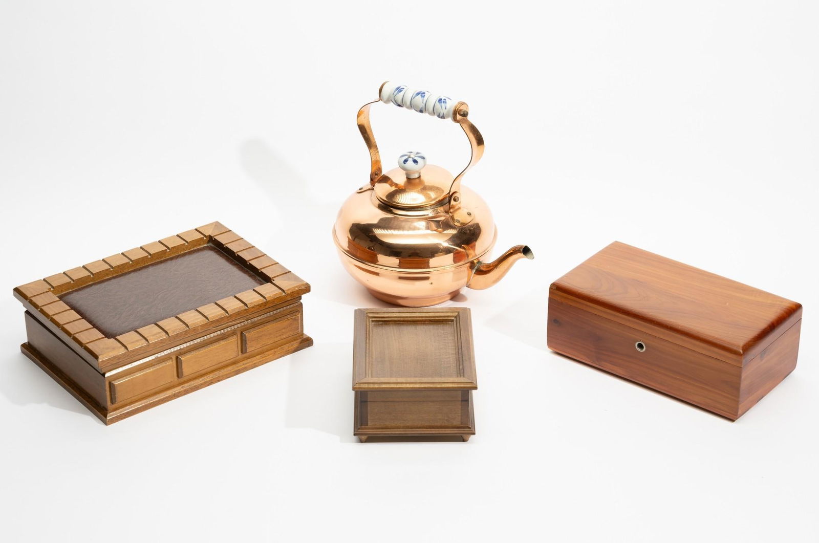 Copper Kettle and 3 Boxes incl Music (1 of 10)