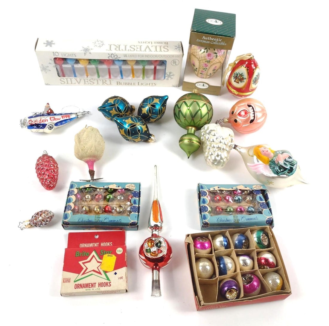 Large Grouping Vintage Ornaments and Bubble Lights (1 of 4)