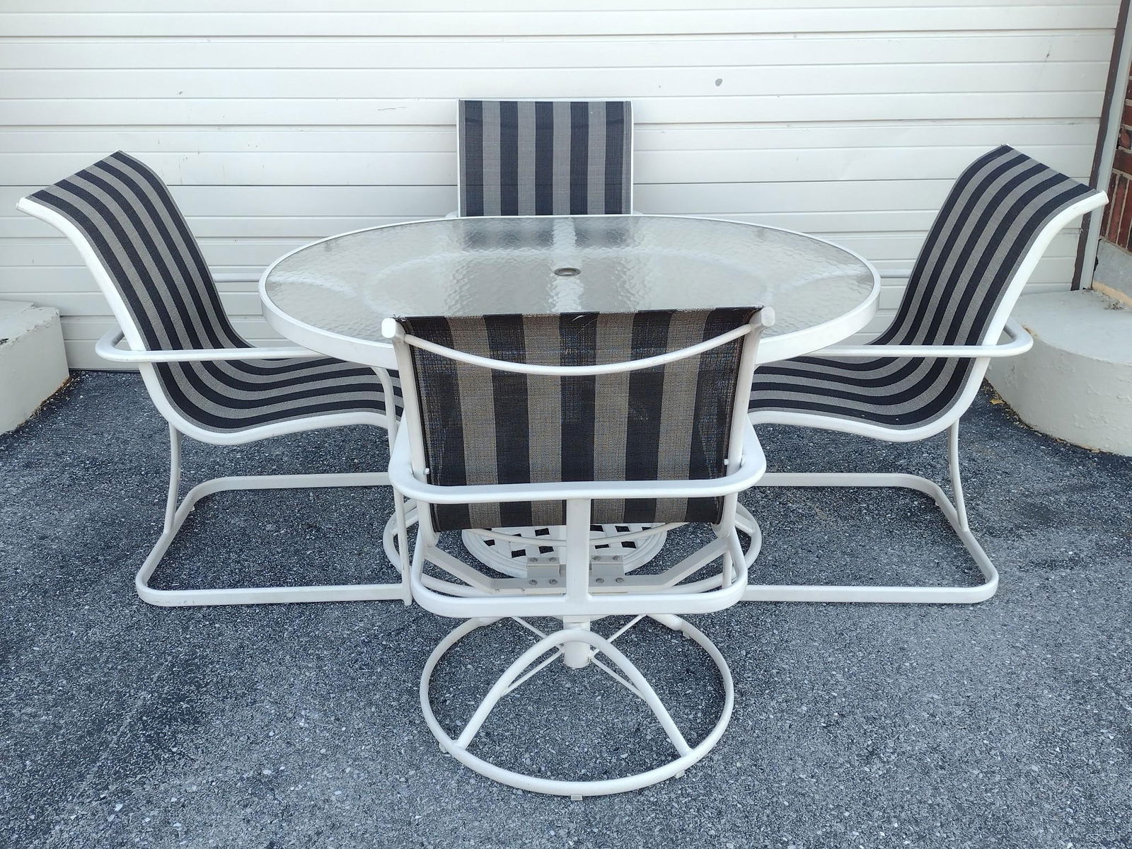 Winston Outdoor Table & Chair Set (1 of 8)