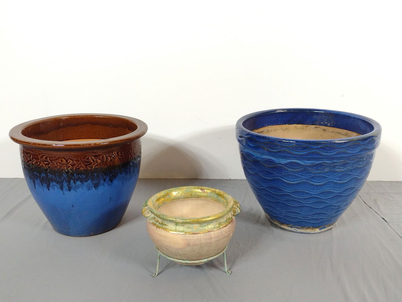 3 Ceramic Planters (1 of 2)