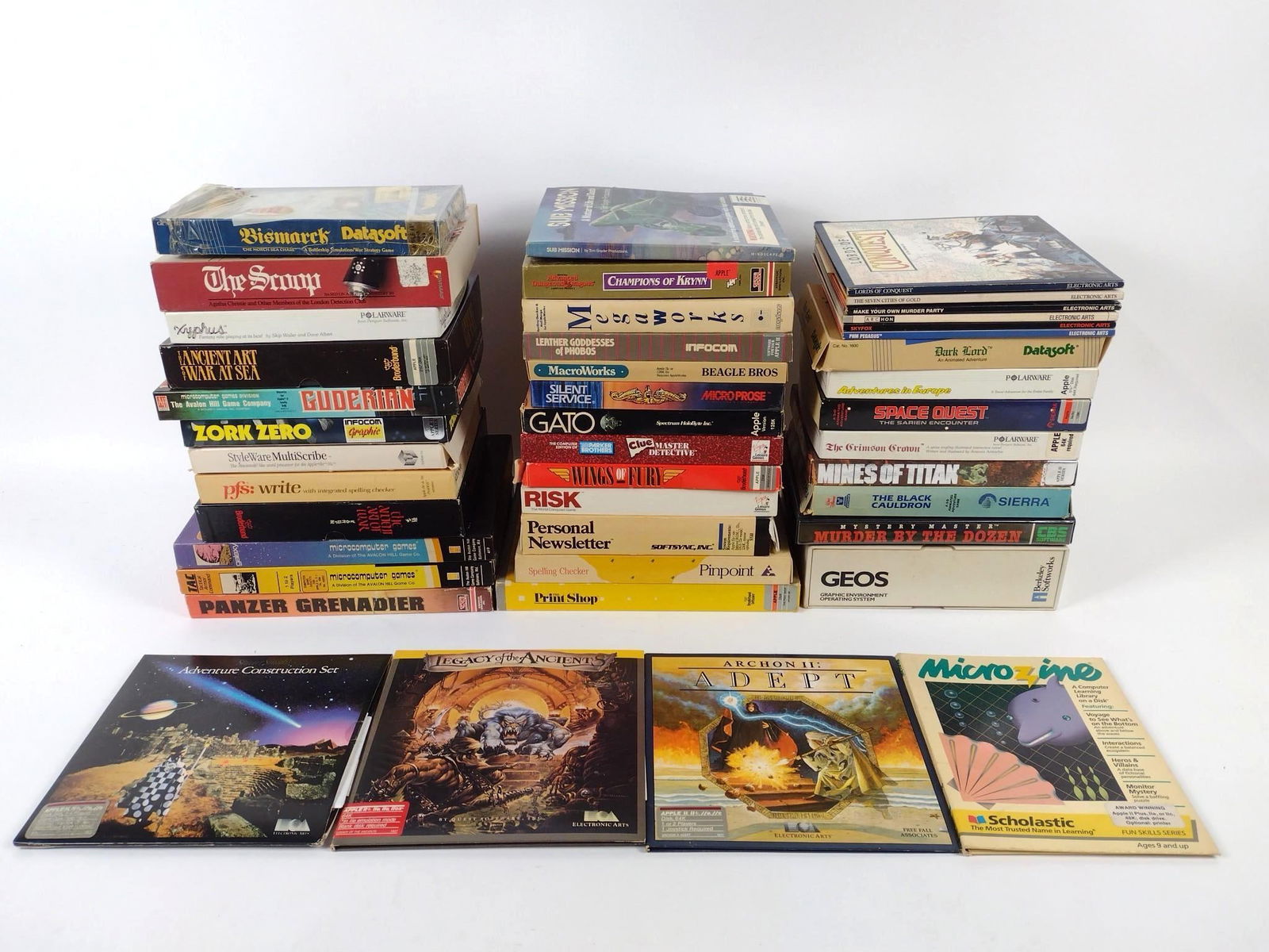 32 Vintage Apple Computer Games / Software (1 of 6)