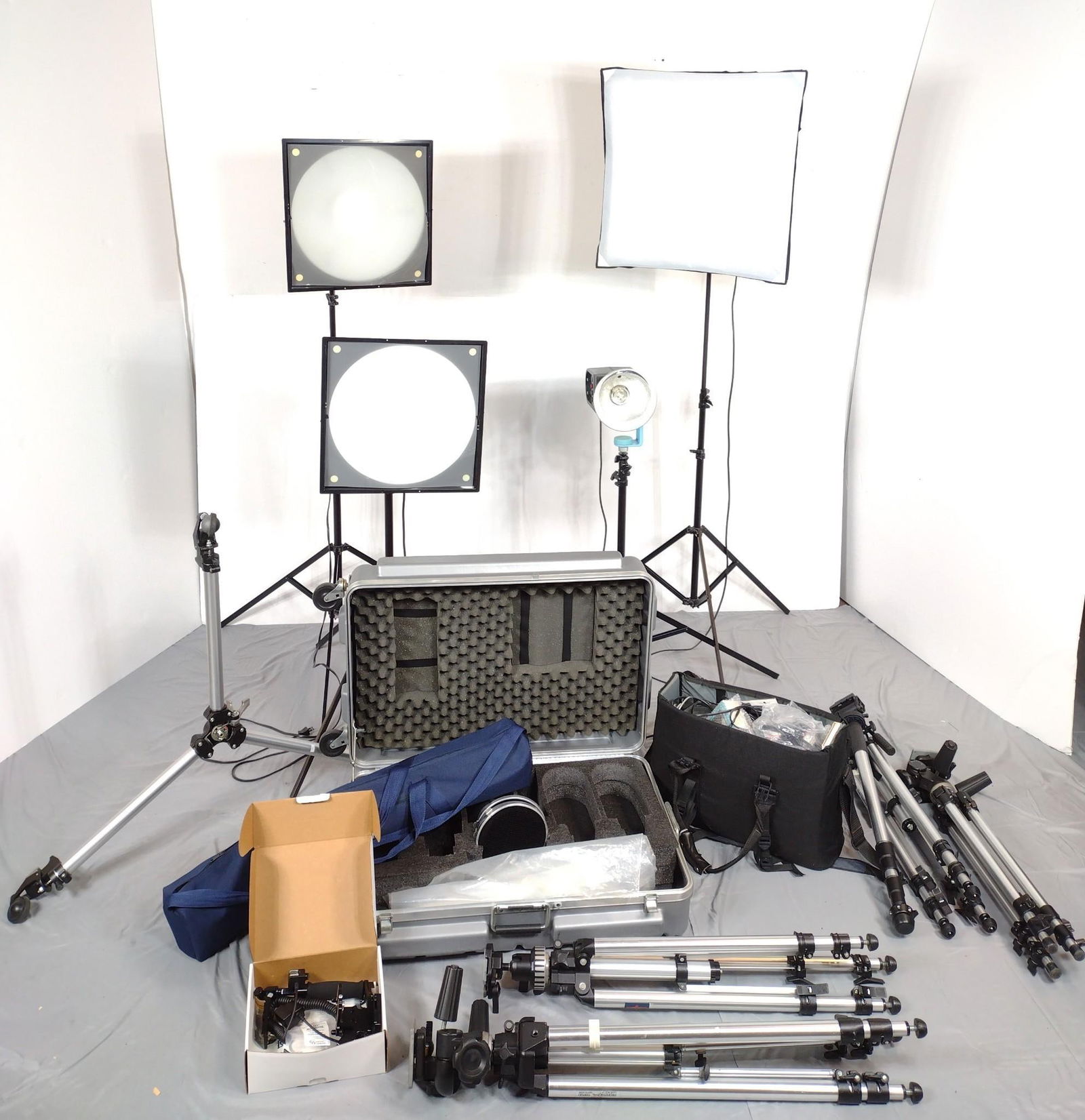 Large Collection of Photography Studio Equipment incl Broncolor (1 of 9)