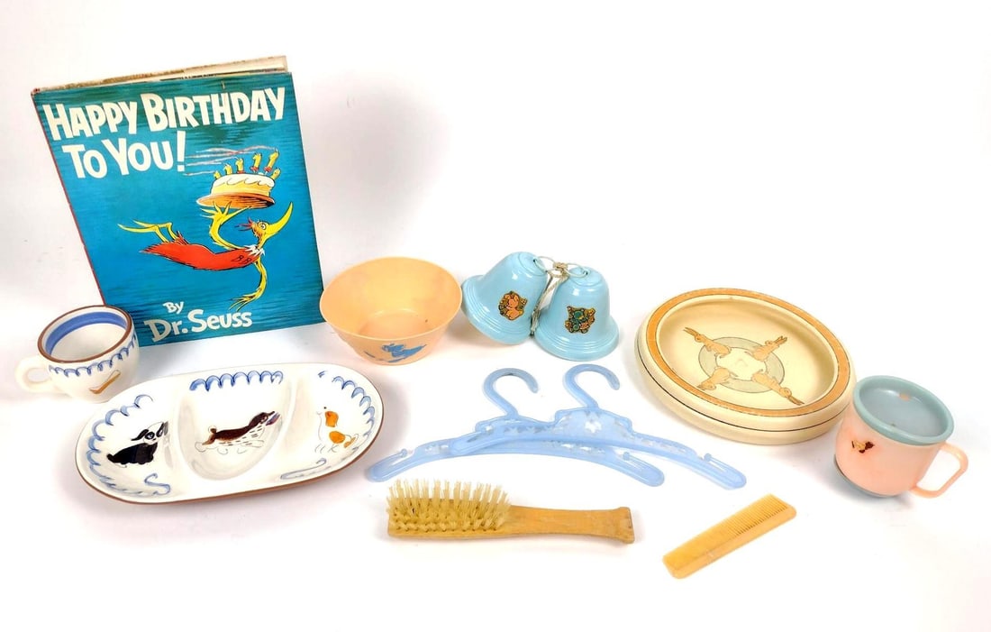 Collection of 10 Children's Items and Dr. Seuss Book (1 of 4)