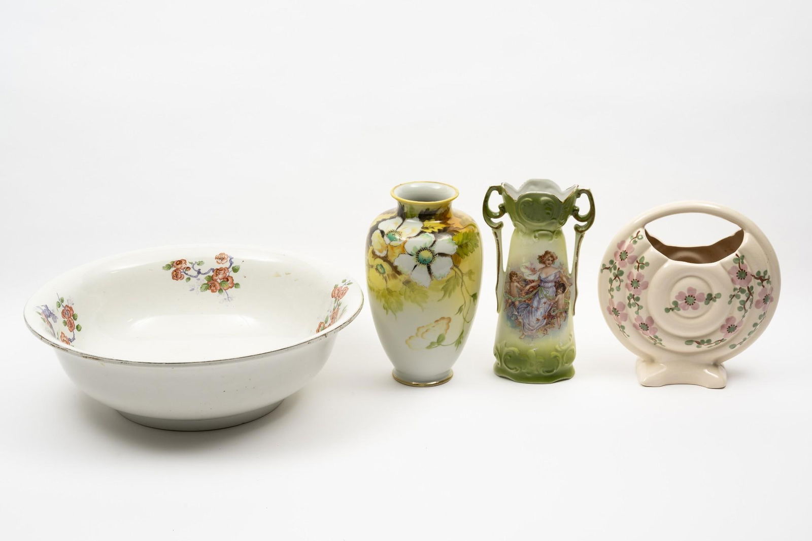 4 Ceramics incl Figural Vase (1 of 13)