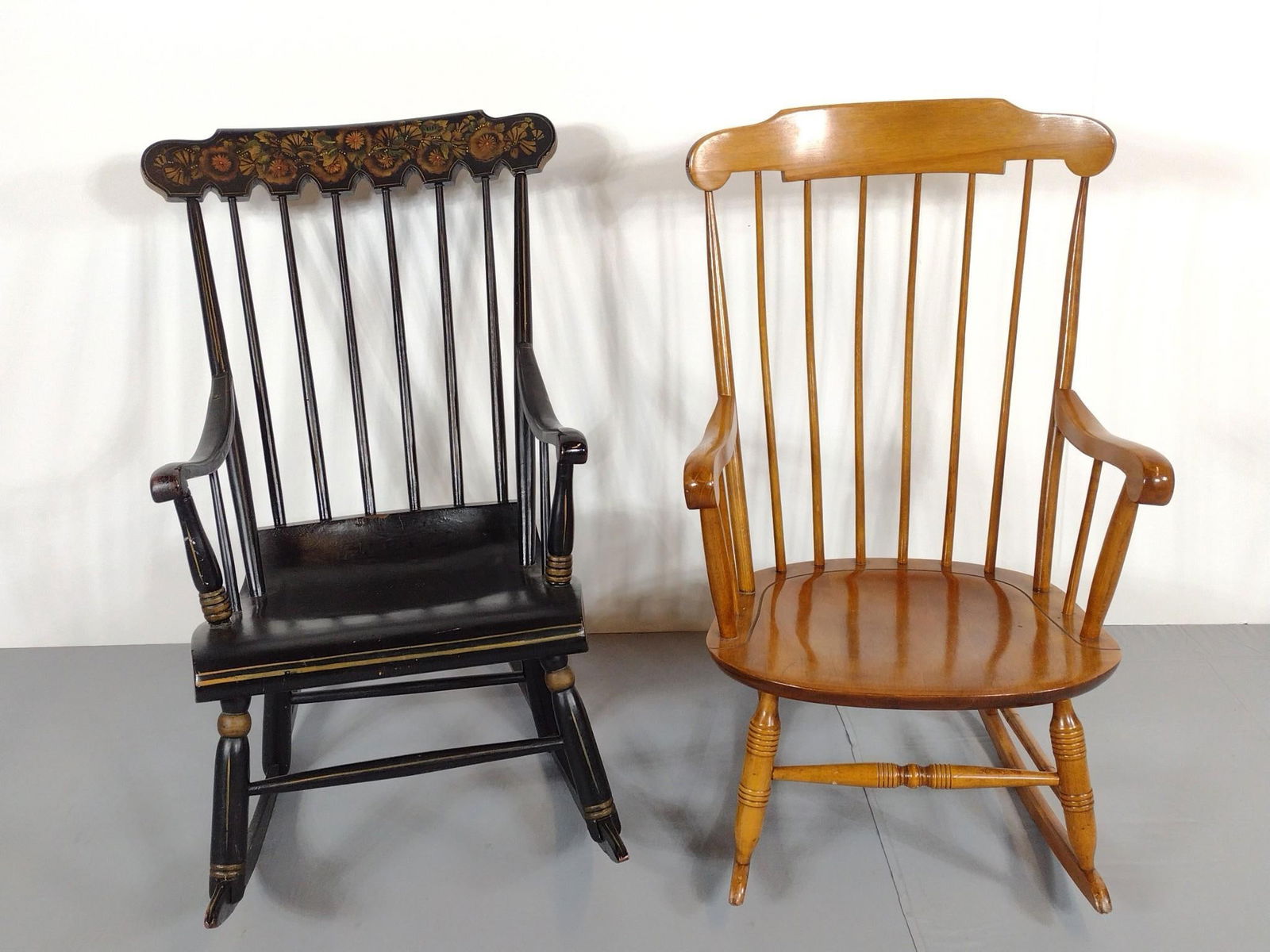 Two Rocking Chairs Incl Nichols and Stone (1 of 8)