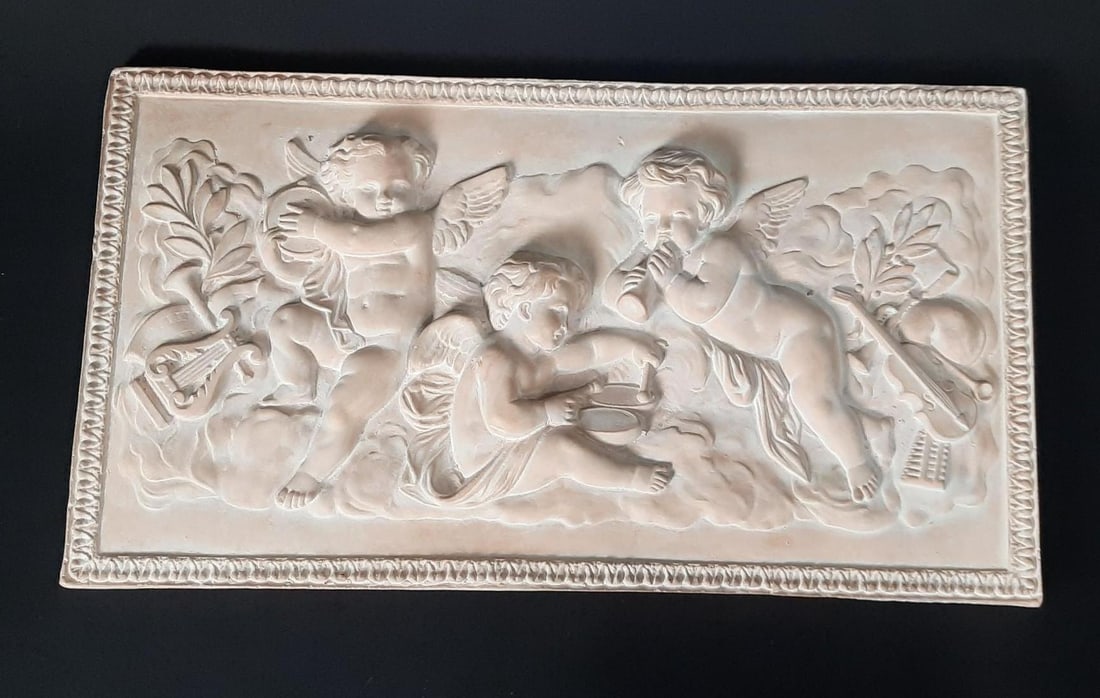 Cherub Plaster Wall Hanging (1 of 3)