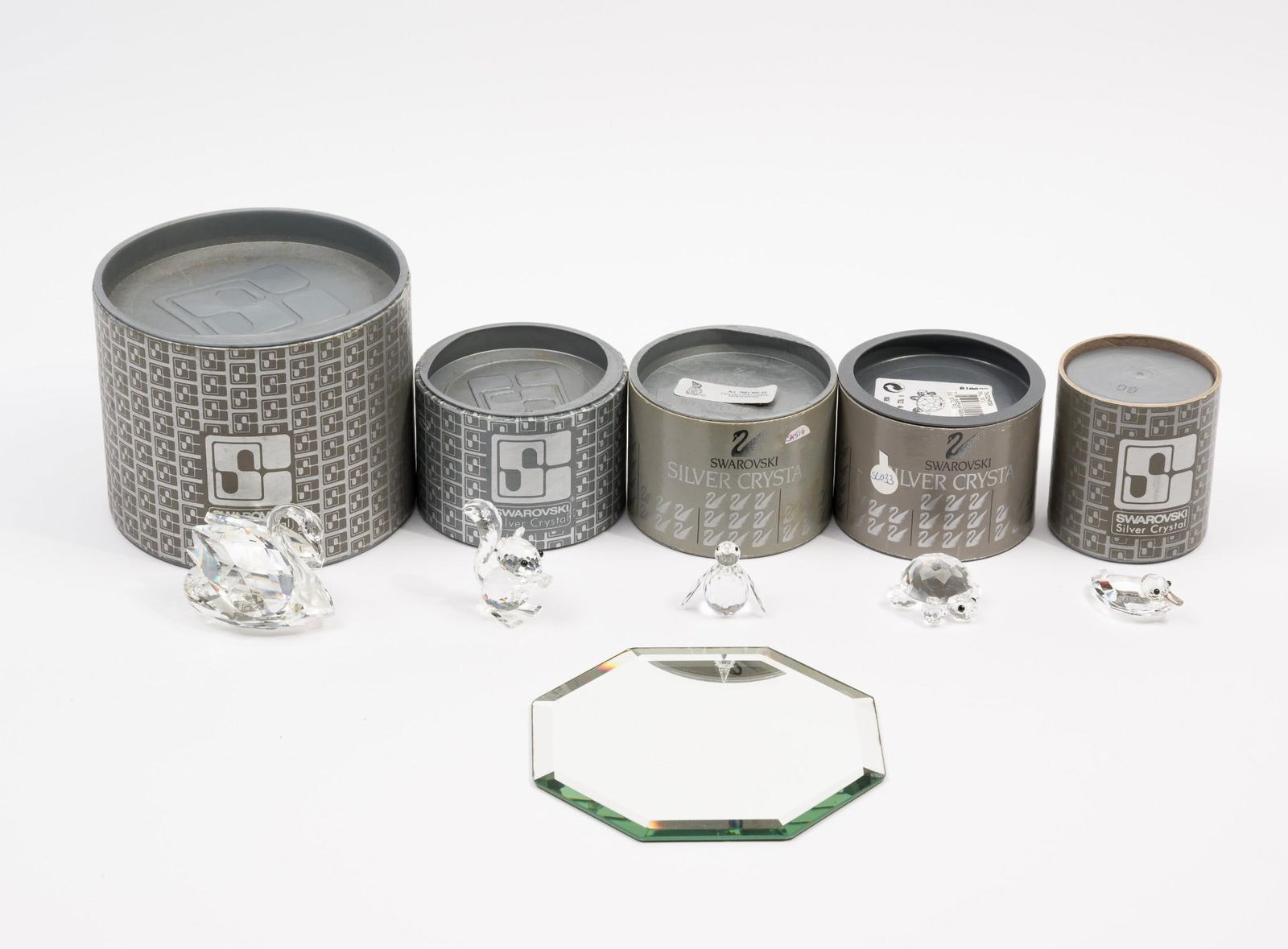 5 Swarovski Figurines incl. Squirrel & Mirrored Stand (1 of 6)