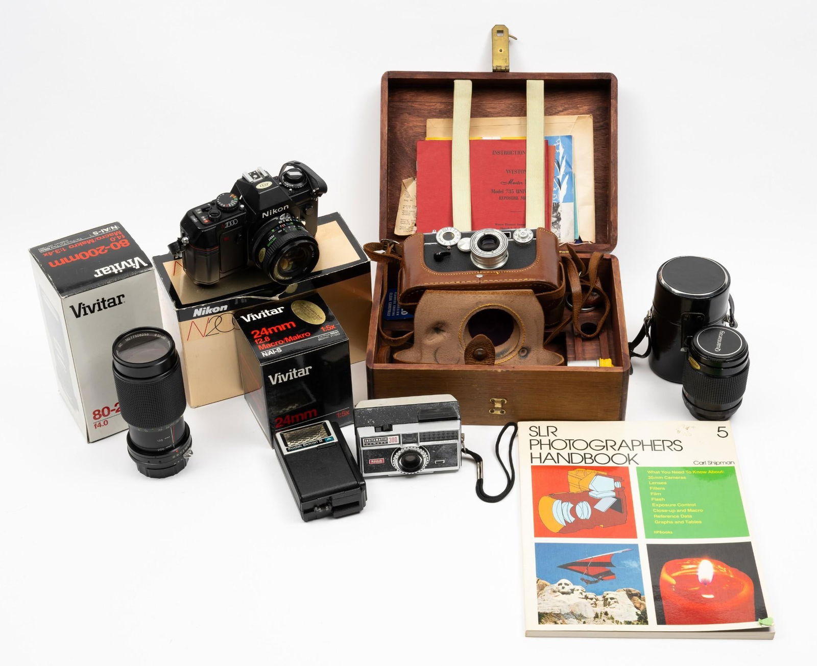 8 Pcs of Vintage Cameras & Accessories (1 of 9)