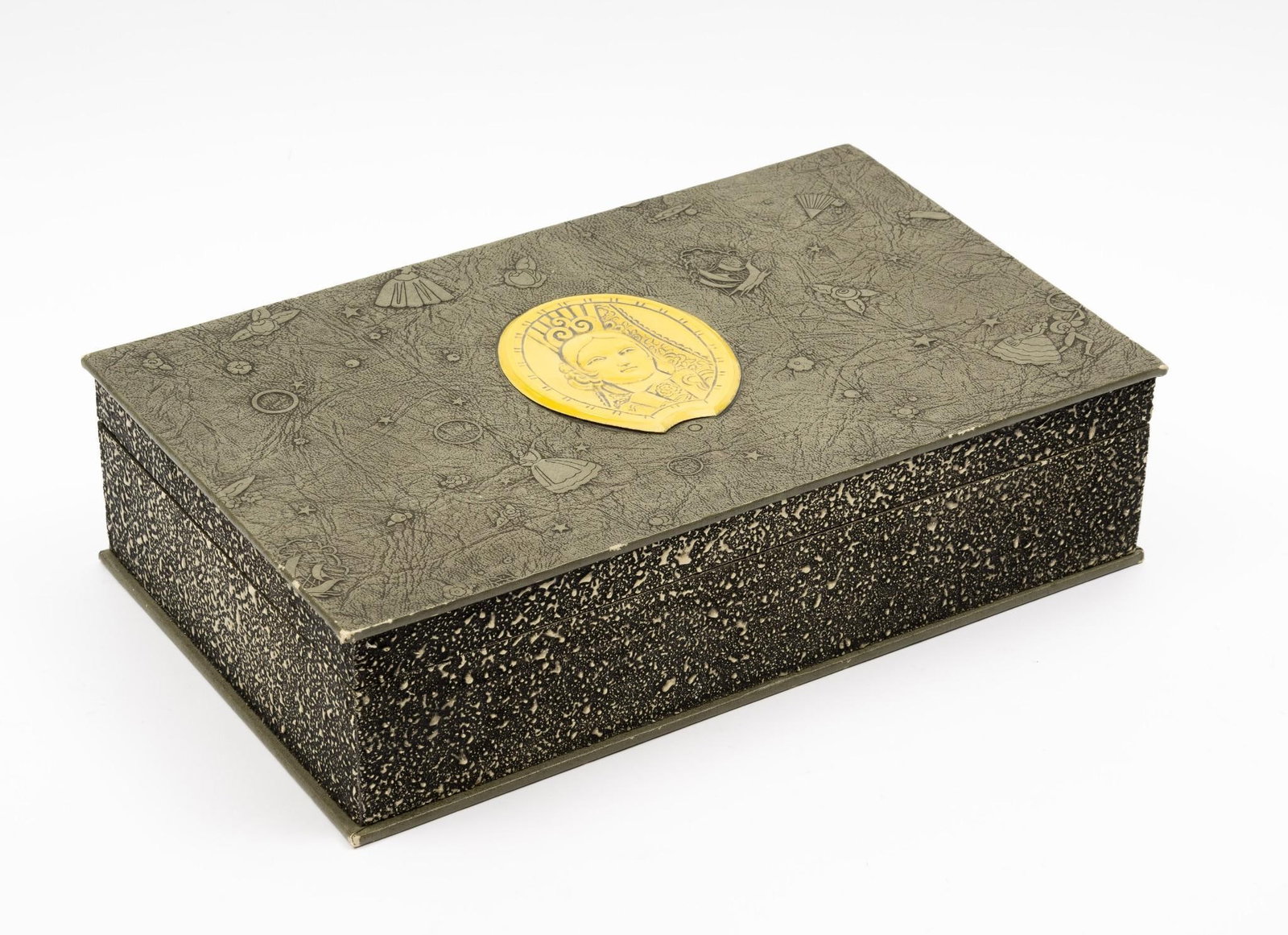 Art Nouveau Leather Wrapped Jewelry Box: 13" x 3-1/2". Overall good condition.
