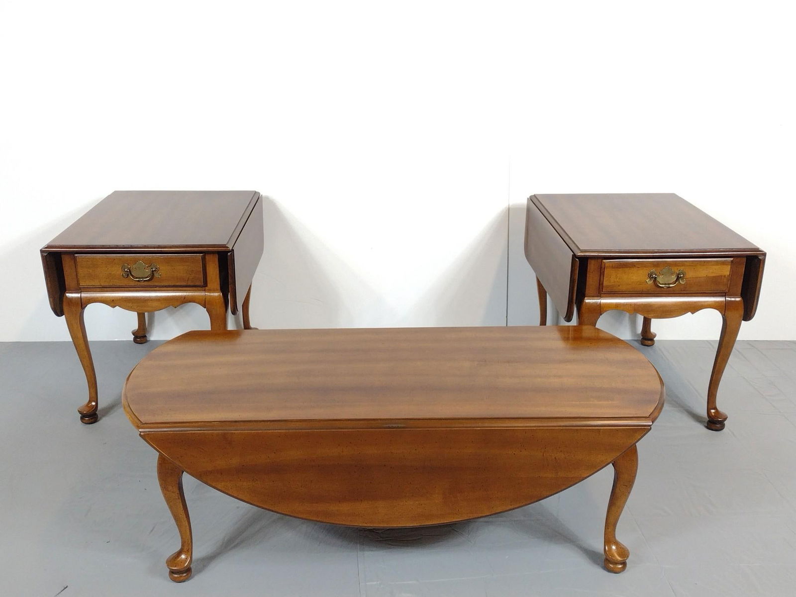 Harmony Coffee & End Tables Set (1 of 10)