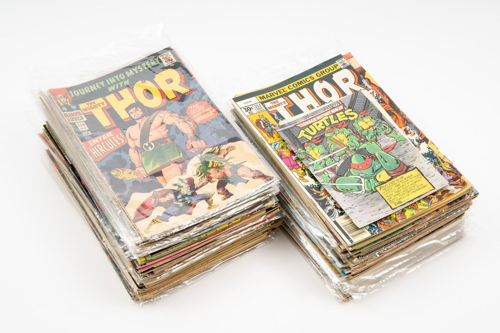 100 Comic Books incl The Mighty Thor (1 of 3)