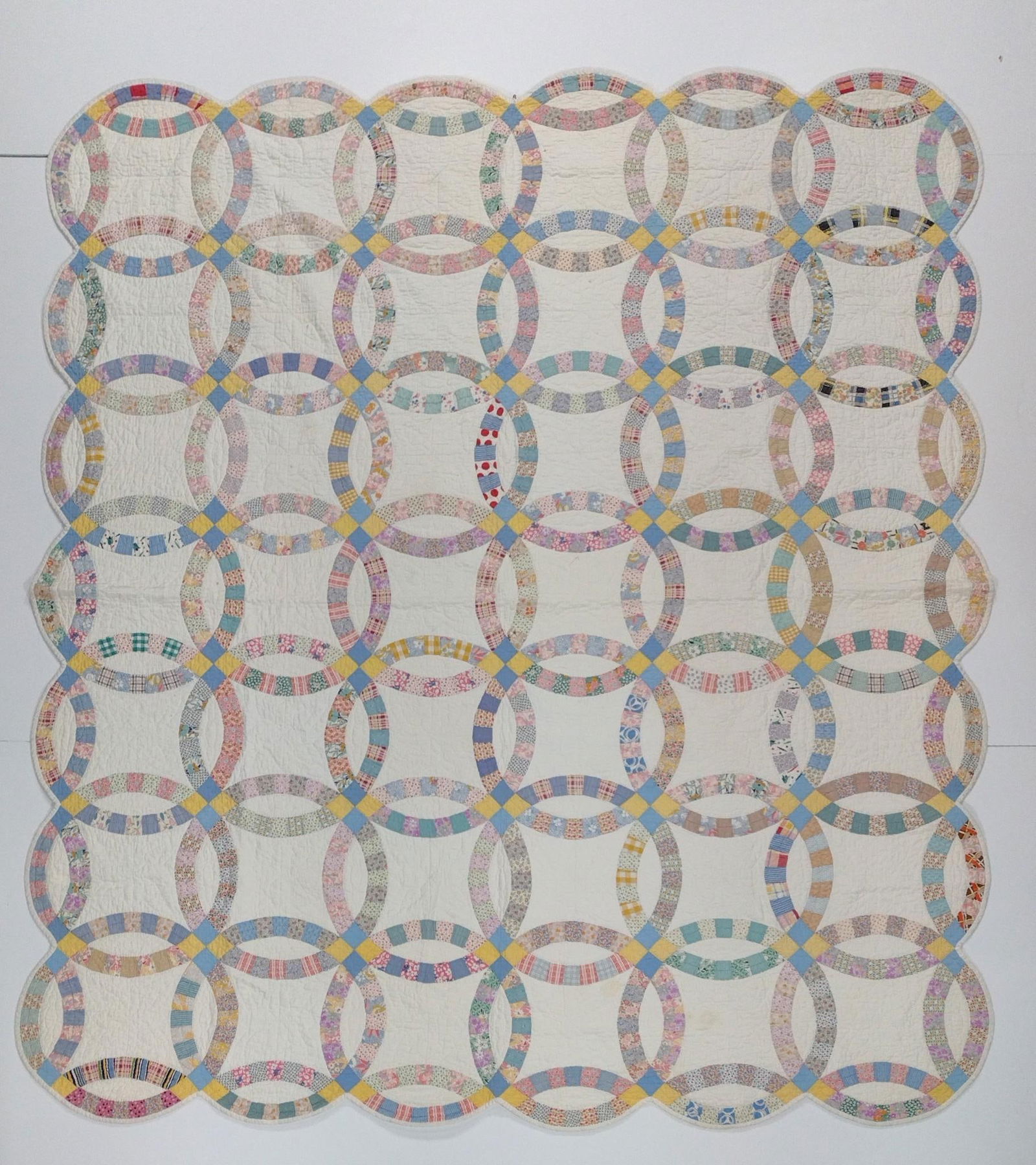 Vintage Wedding Ring Quilt (1 of 8)