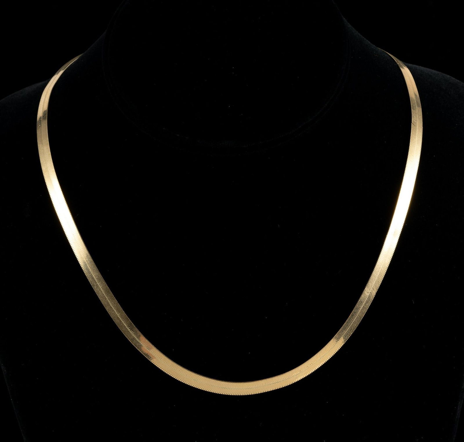 10K Gold Chain Necklace (1 of 4)