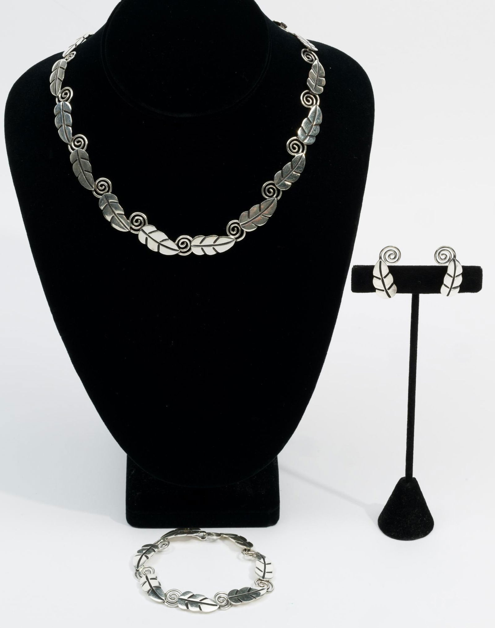 Modernist Mexico Sterling Leaf Jewelry Set (1 of 9)