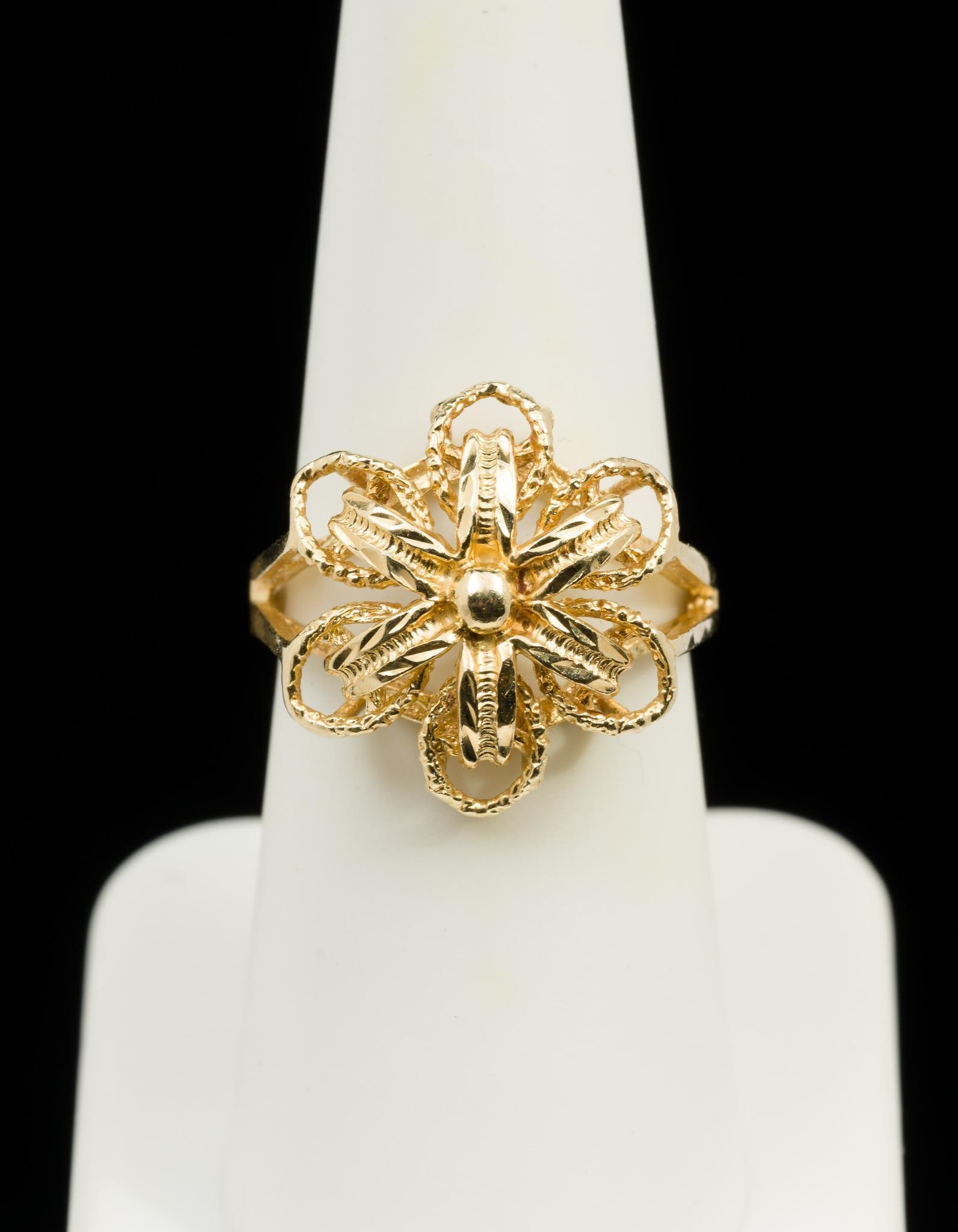 14K Gold Flower Ring (1 of 4)
