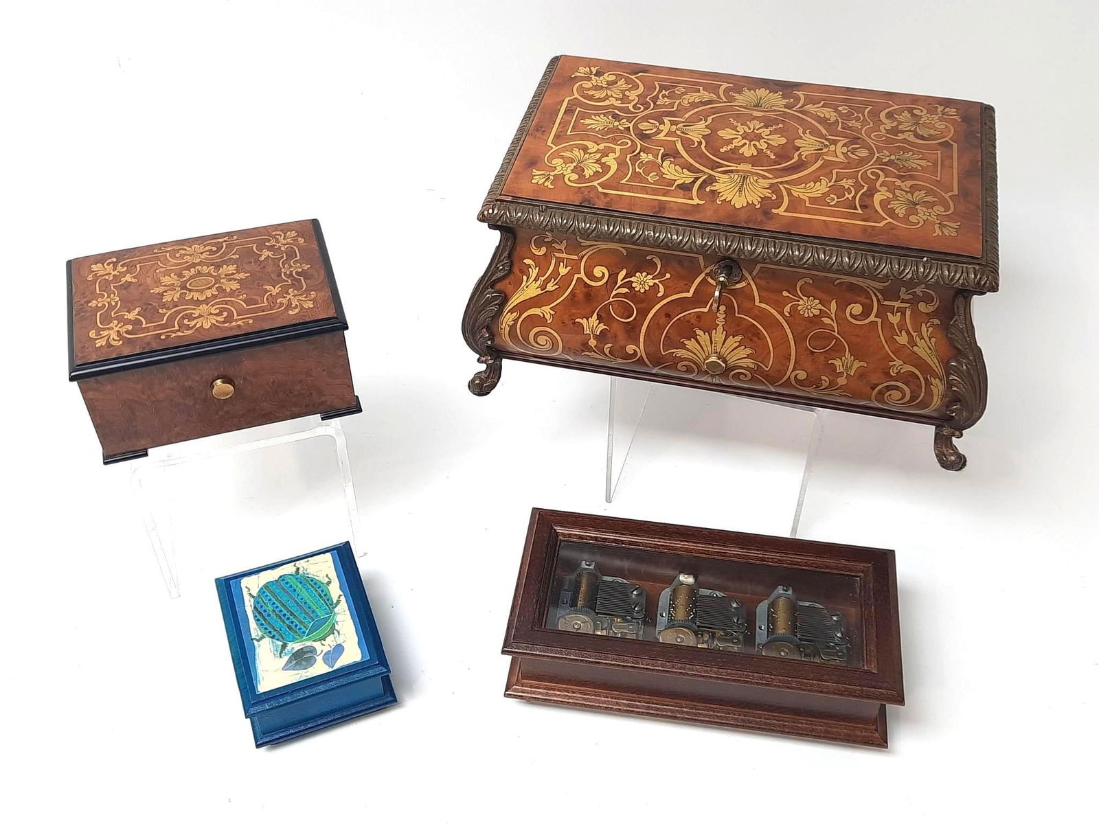 4 Music Boxes incl Triple Movement (1 of 6)