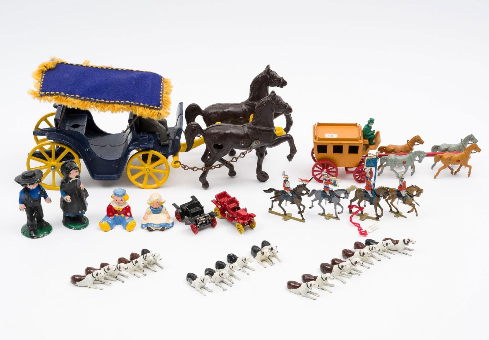 32 Cast Iron Figurines (1 of 6)