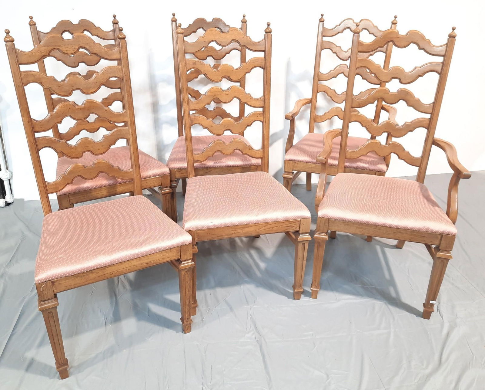 6 Thomasville Dining Chairs (1 of 3)