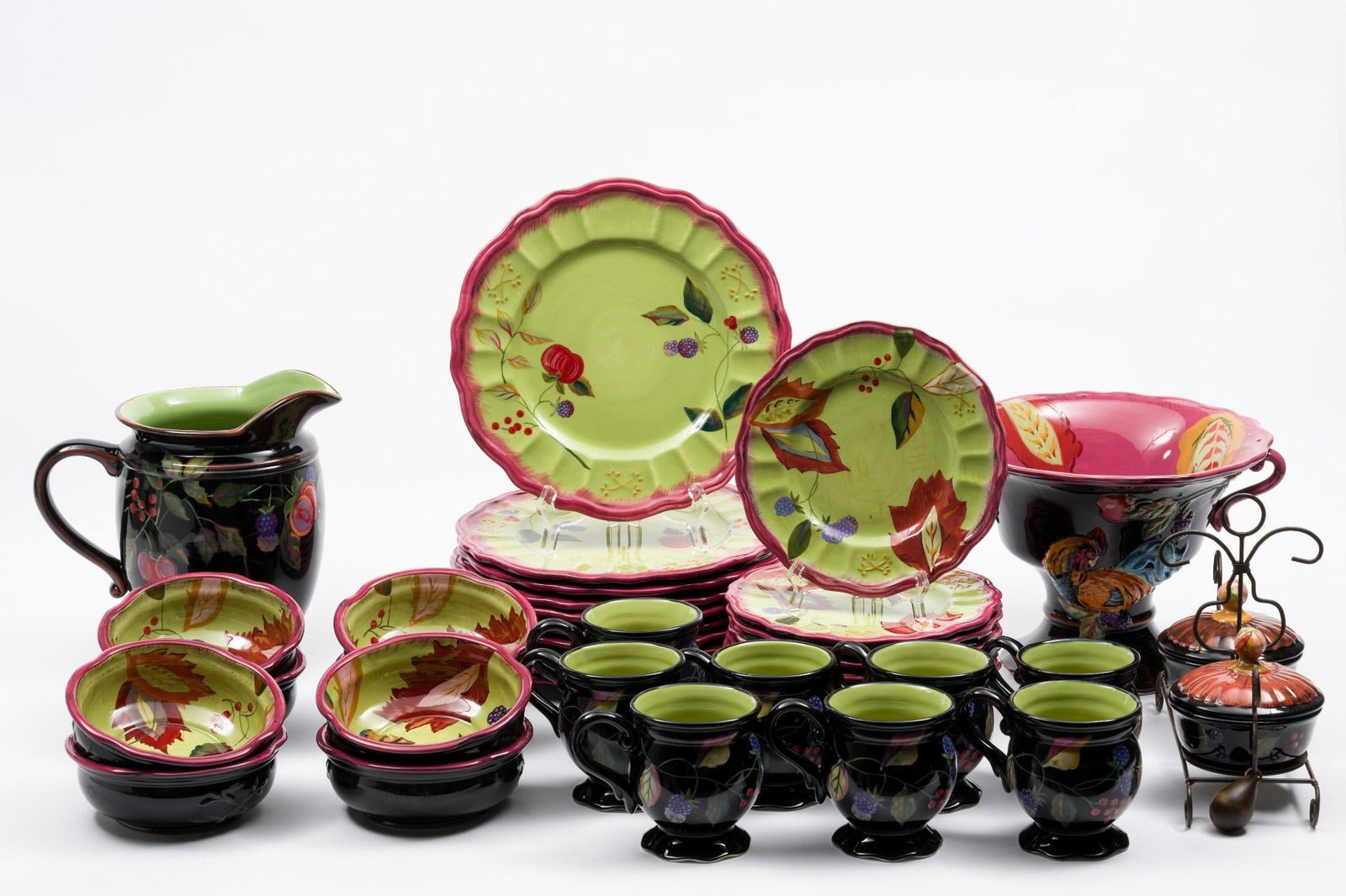 40 Pcs Tracy Porter "Midnight Garde" Collection Dinnerware (1 of 7)