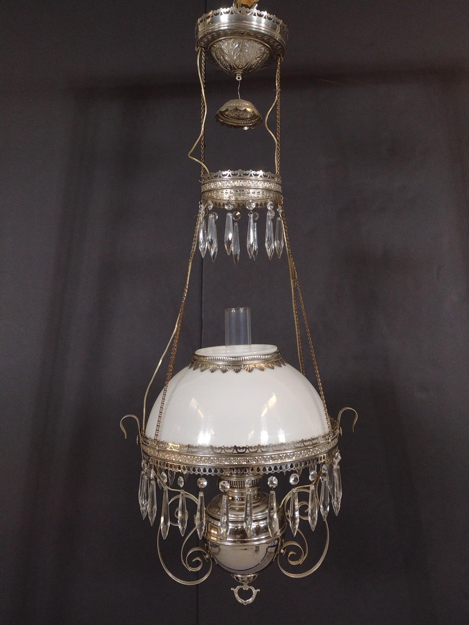 Victorian Hanging Light: NOT ELIGIBLE FOR IN-HOUSE SHIPPING. 17-1/2" diameter X 45" high. Working.