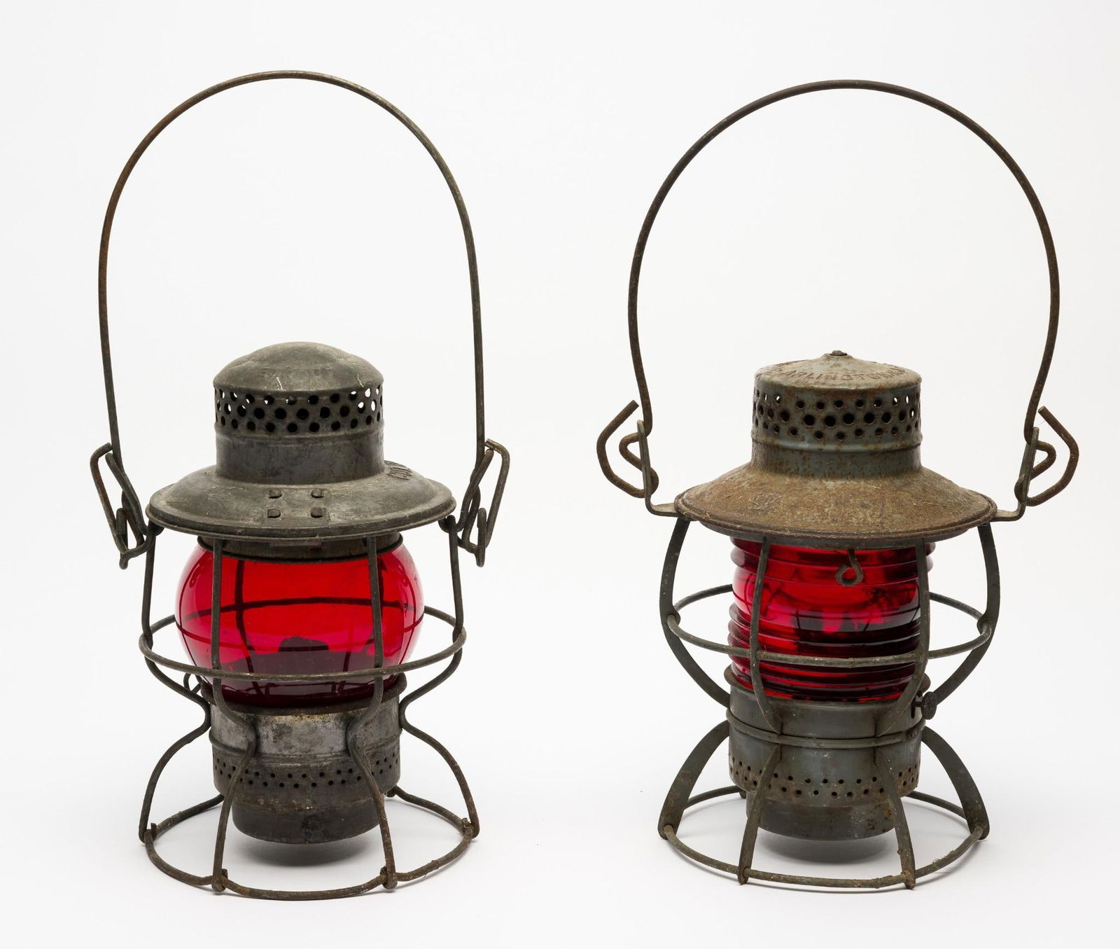 2 Antique Railroad Lanterns incl PRR (1 of 5)