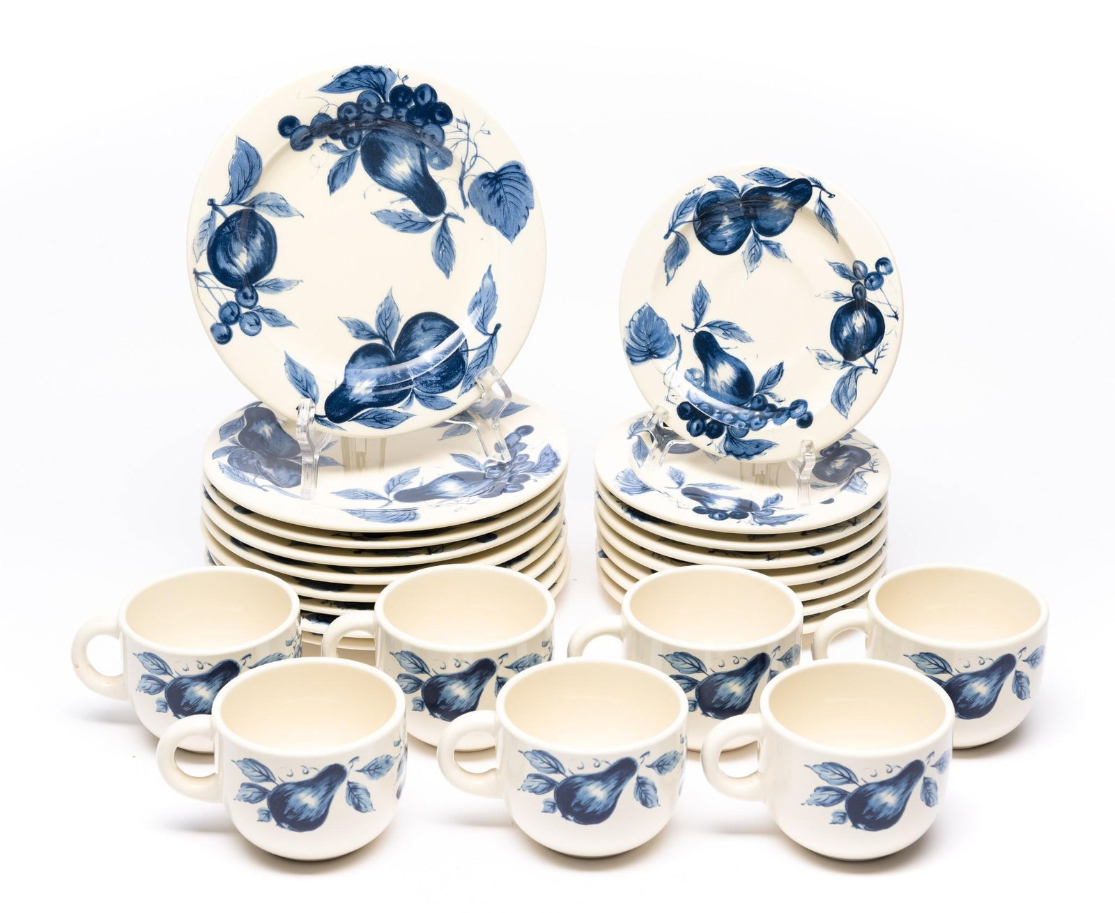 24 Pieces of "Melinda" Pier 1 Italy: 8-1/4" diameter on plate. 3-3/4" diameter on cups. Overall good condition.