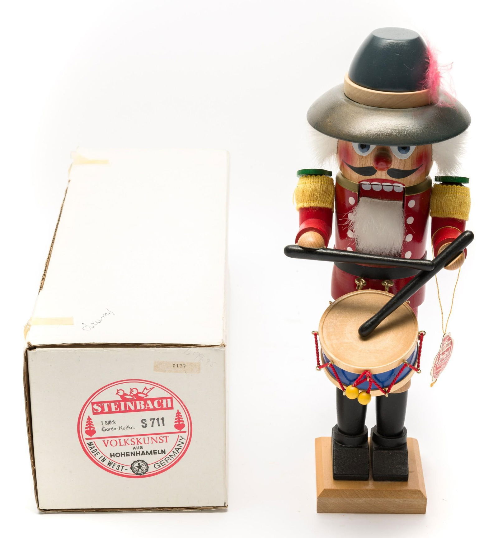 Steinbach Drummer Nutcracker in OB (1 of 6)