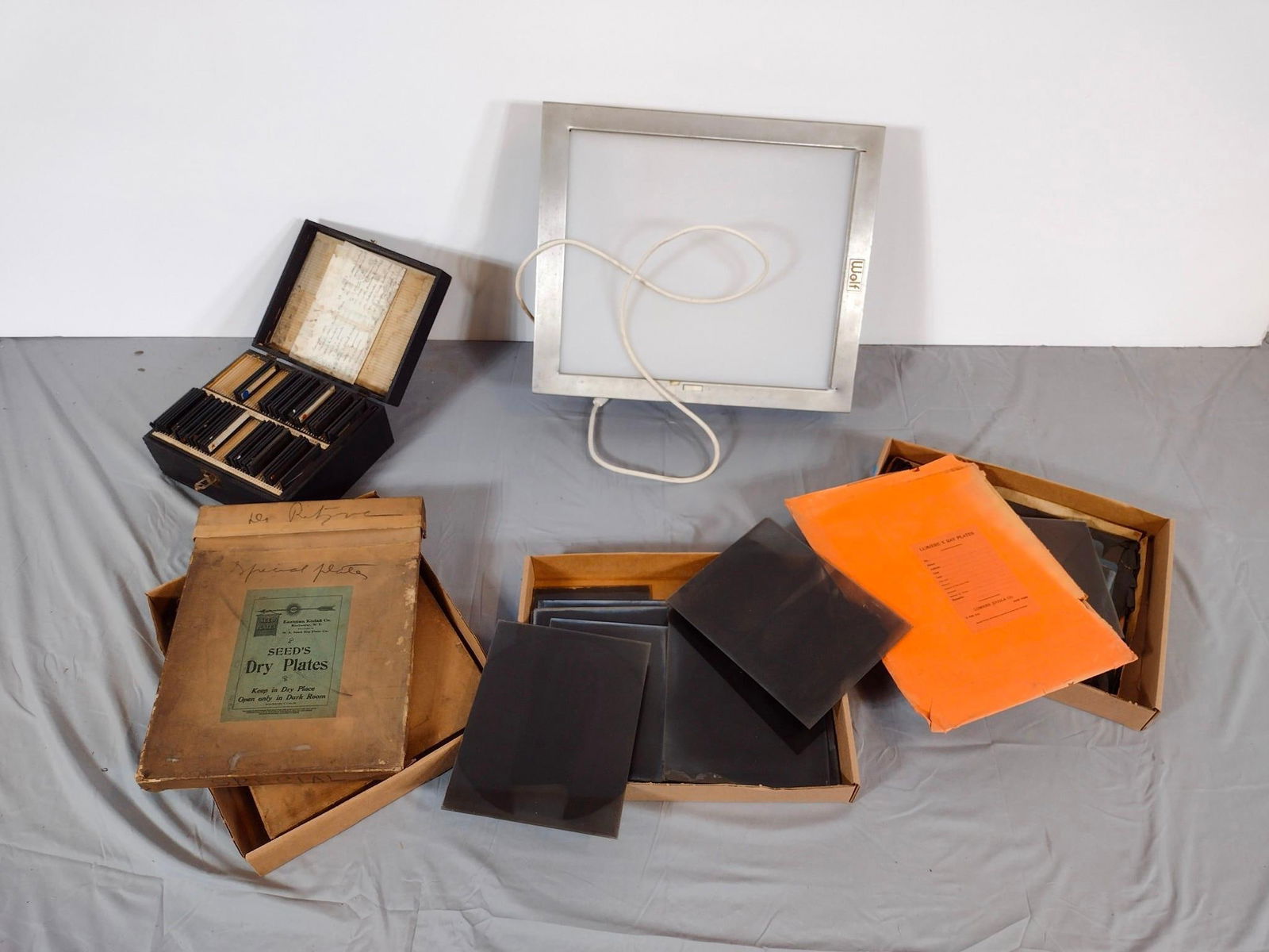 Lg Lot Glass X-Ray Plates & Viewing Box (1 of 11)