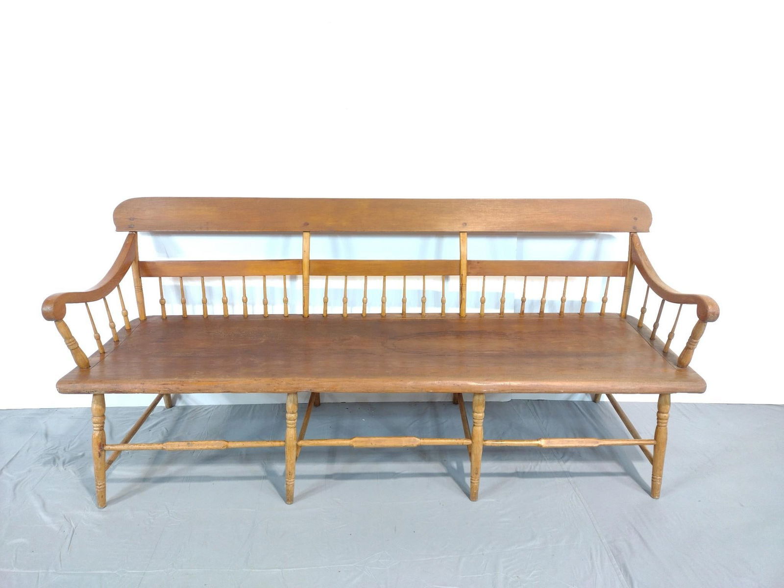 Large High Back Bench (1 of 6)