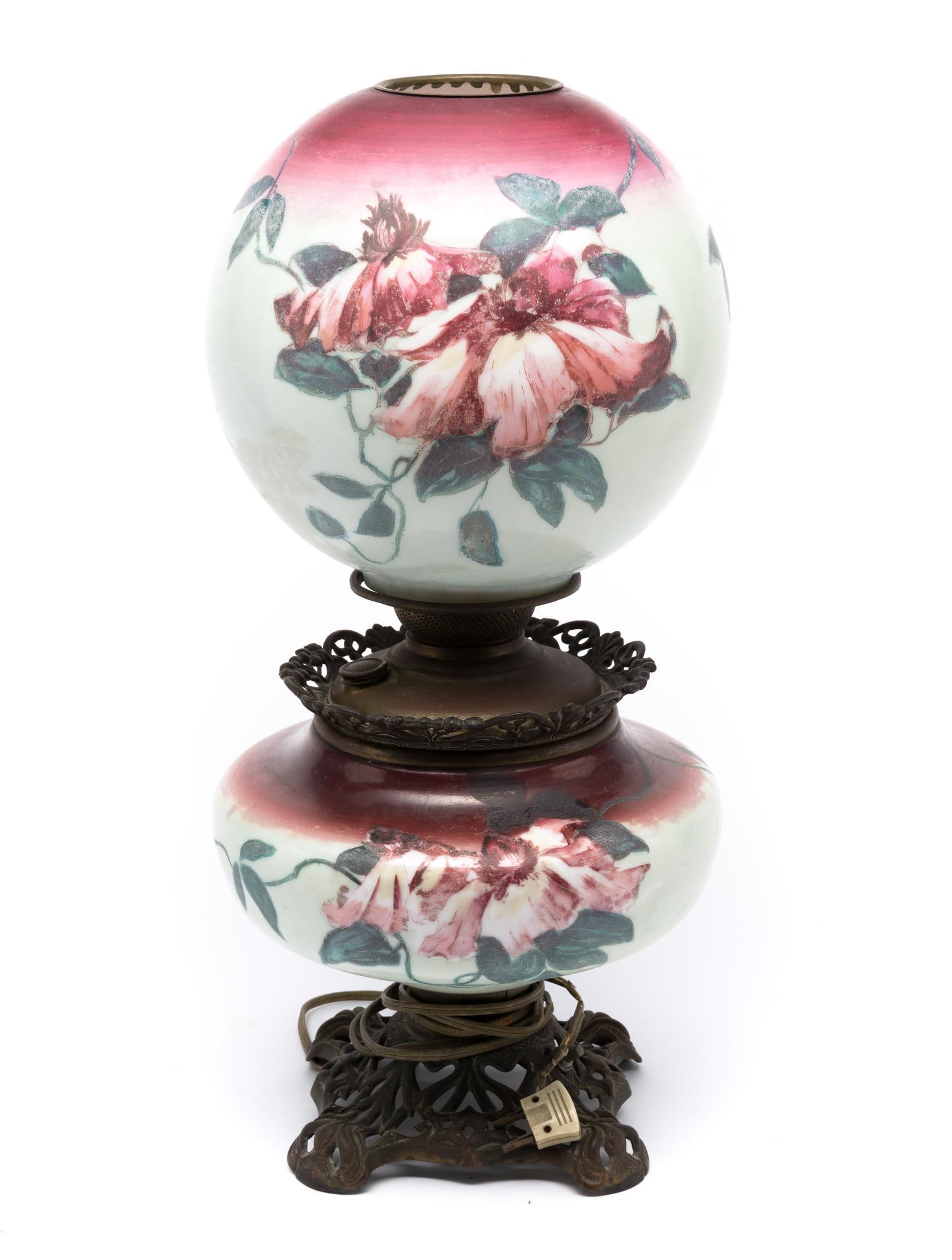 Gone With the Wind Parlor Lamp Floral Decoration (1 of 4)