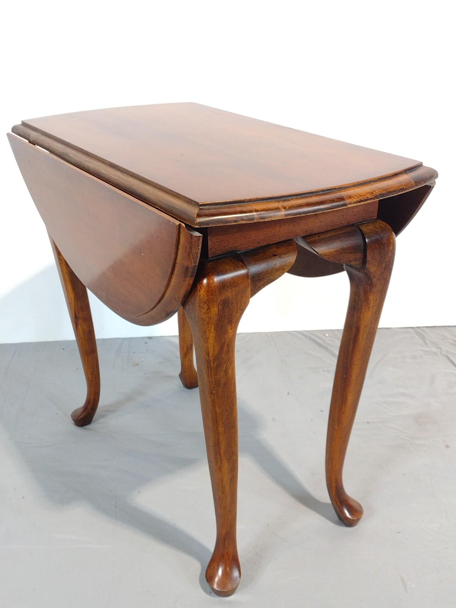 Drop Side End Table (1 of 5)