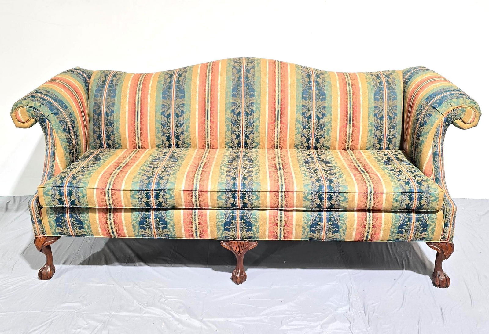 Fairfield Camelback Sofa (1 of 3)