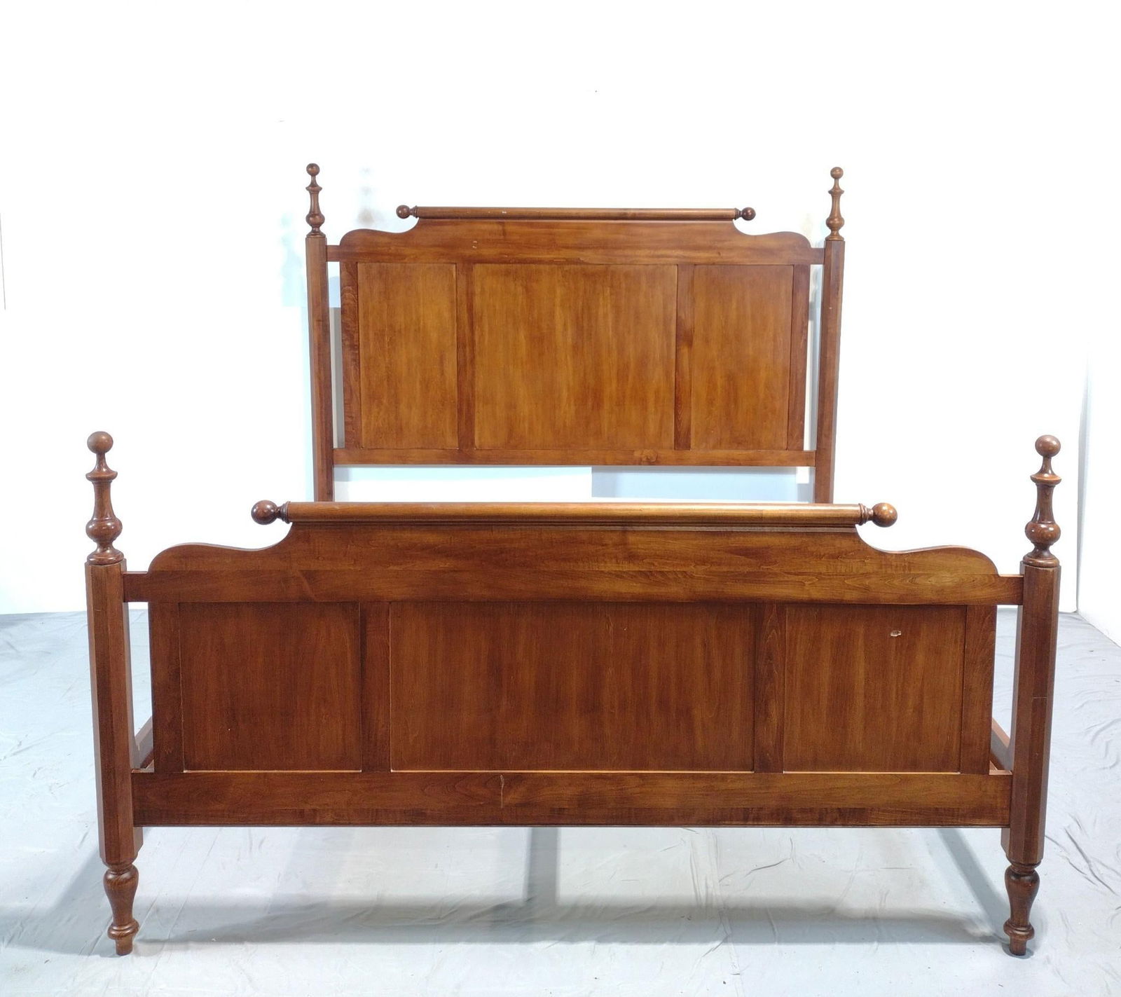 Pennsylvania House King Size Bed: NOT ELIGIBLE FOR IN-HOUSE SHIPPING. 81" wide X 90" deep X 79" high. Foot board has damage. Headboard foot has chip missing.