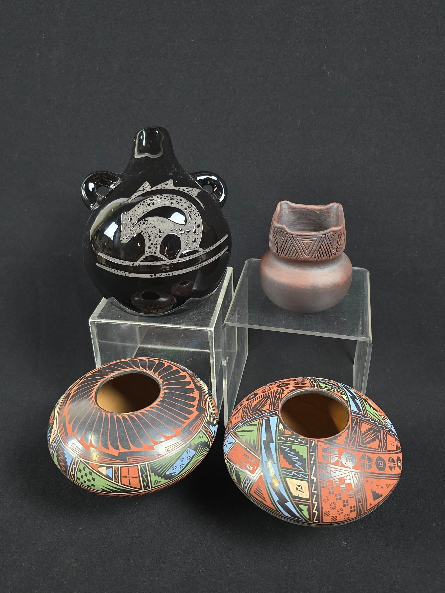 4 Pcs Native American Pottery Incl. Mary Saxon Navajo (1 of 9)